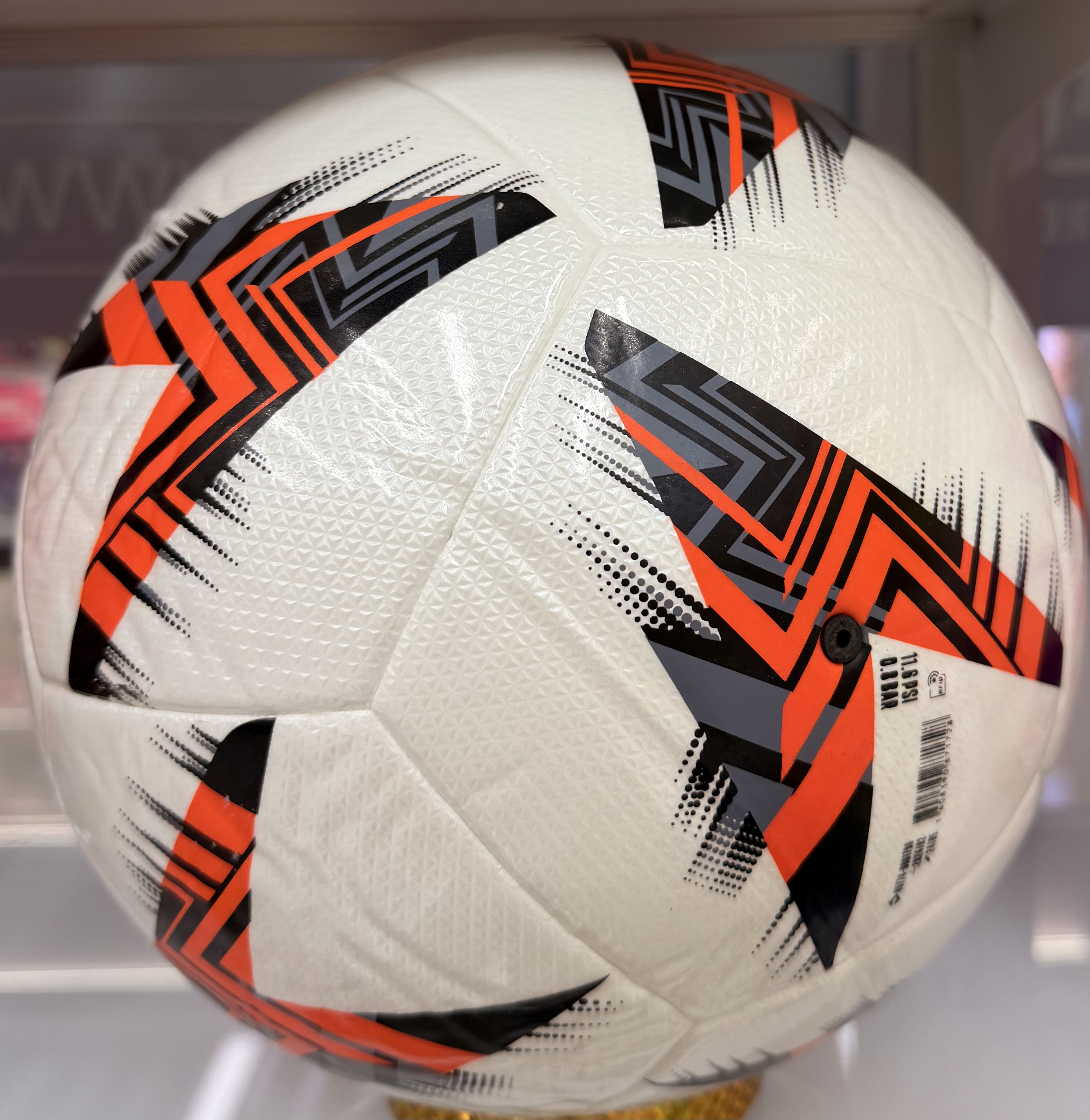 No. 5 PU veneered football stickers for sports matches and training footballs