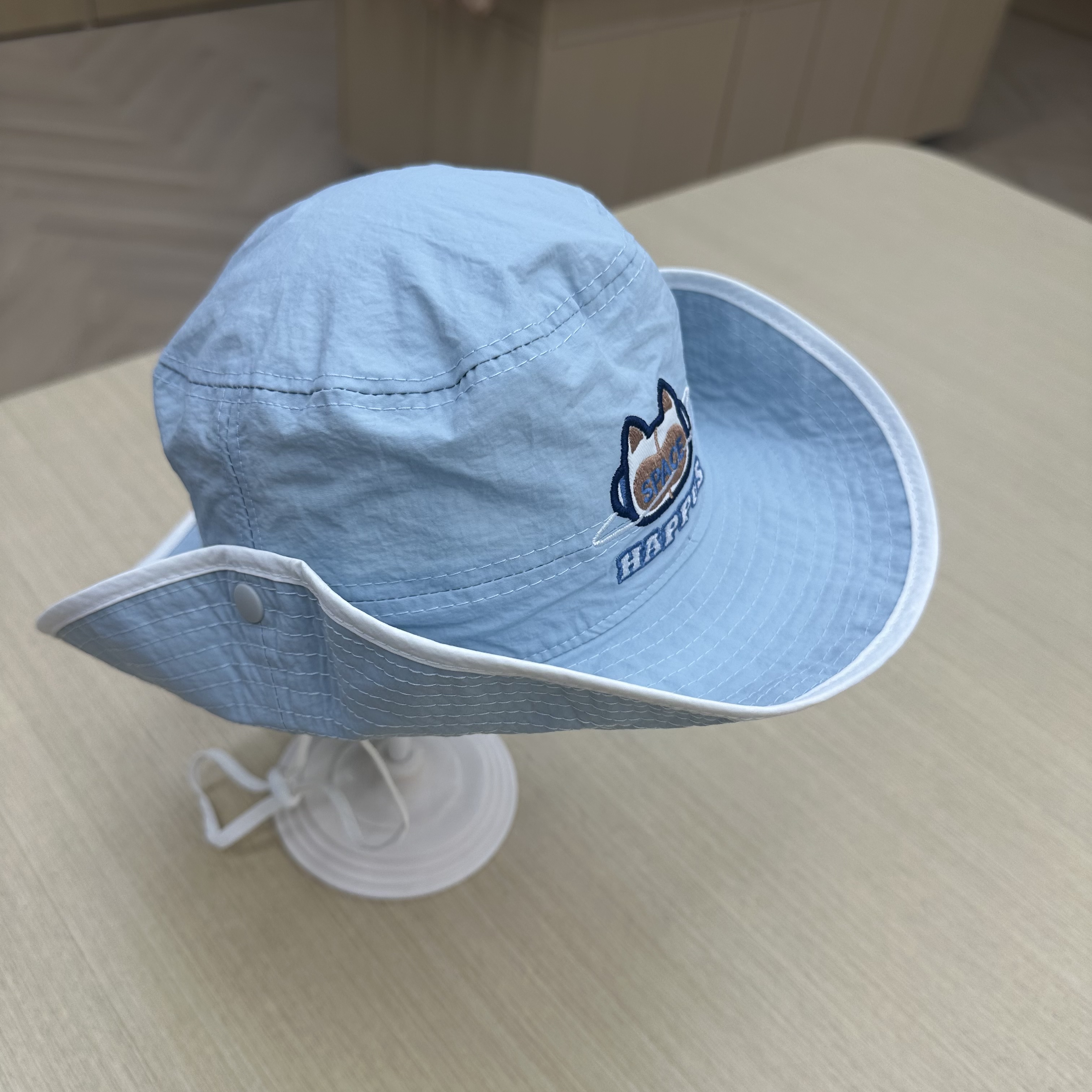 Wide-brimmed fisherman hats, children's hats and sun protection hats suitable for children aged 2 to 8 in summer Application Scenario