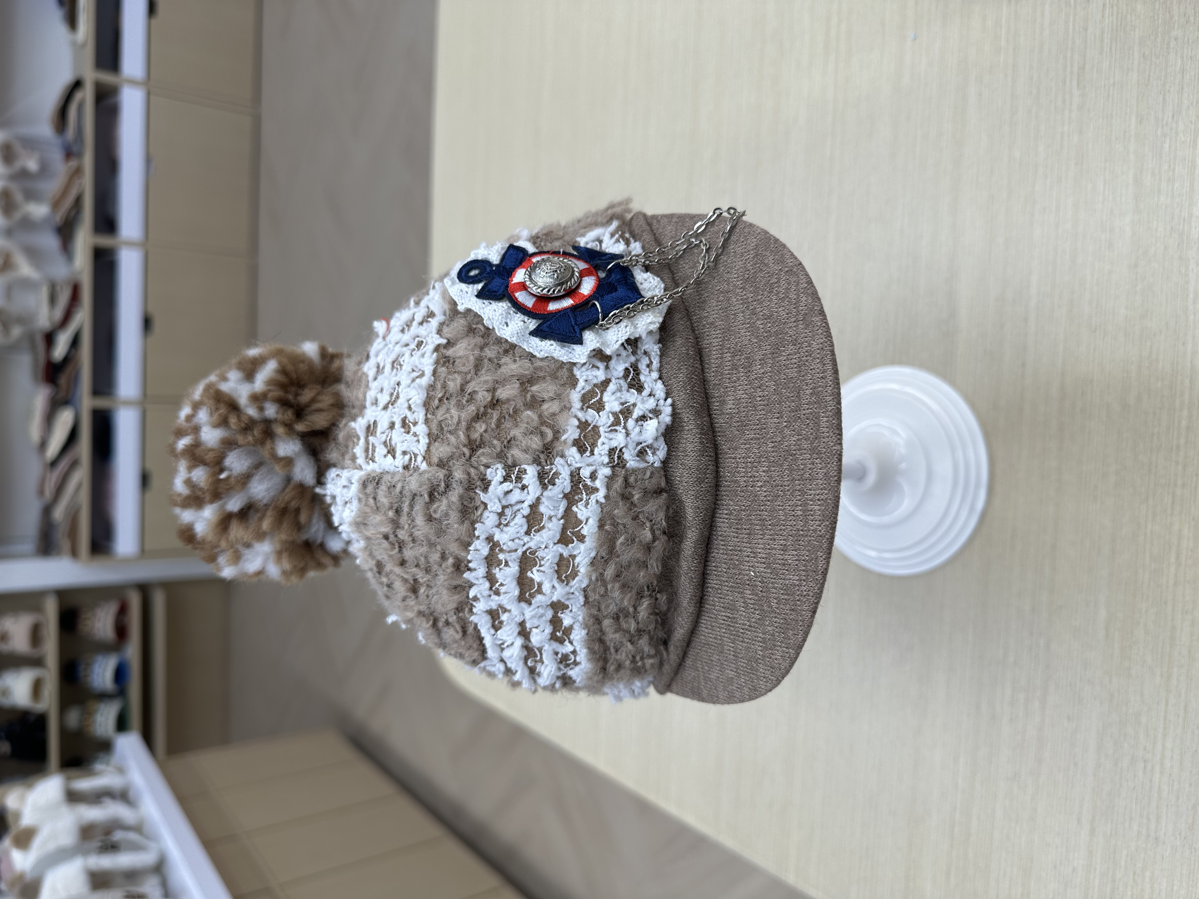 Hats suitable for children aged 5 to 15 Specification drawing