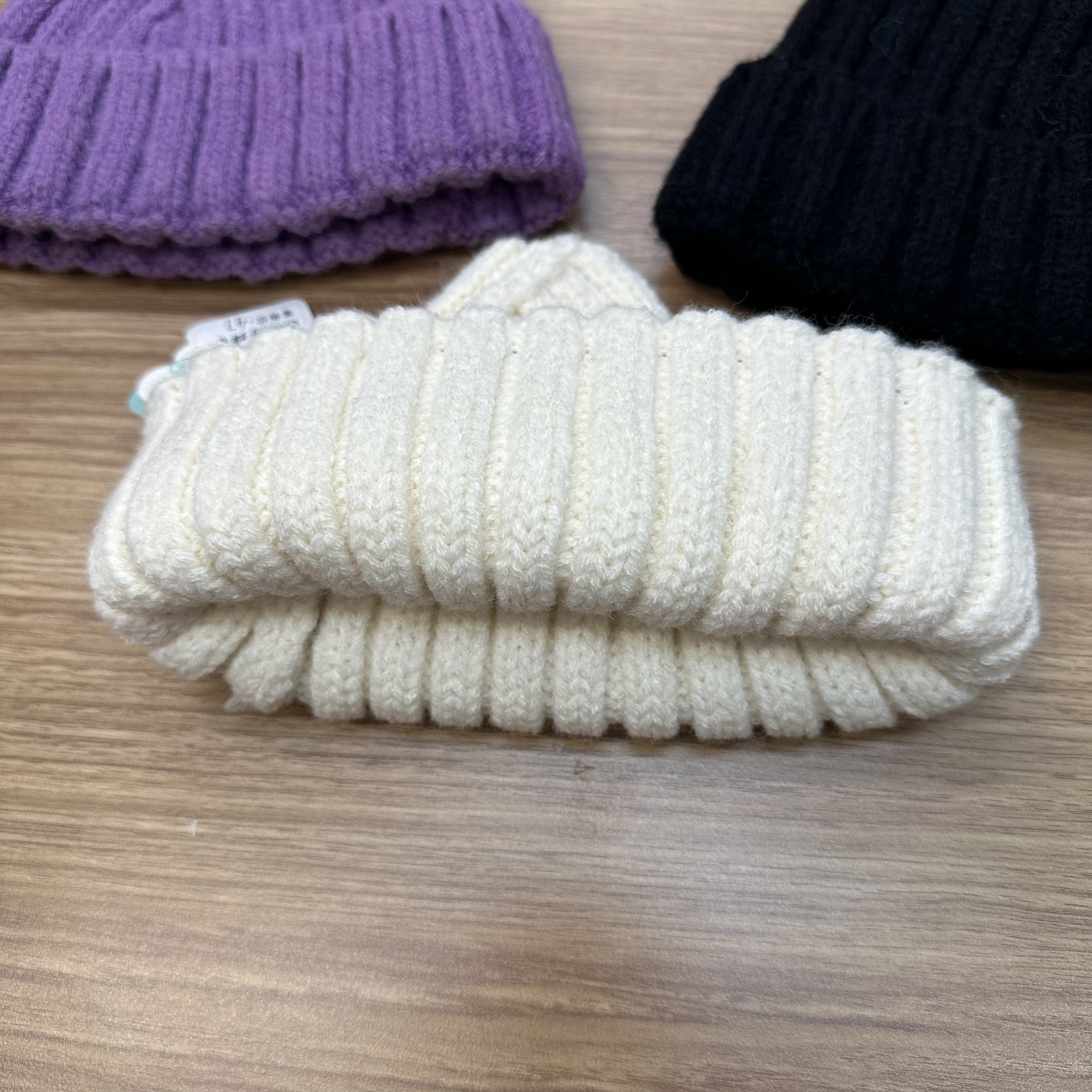 A knitted cap suitable for children aged 1-2 details Picture