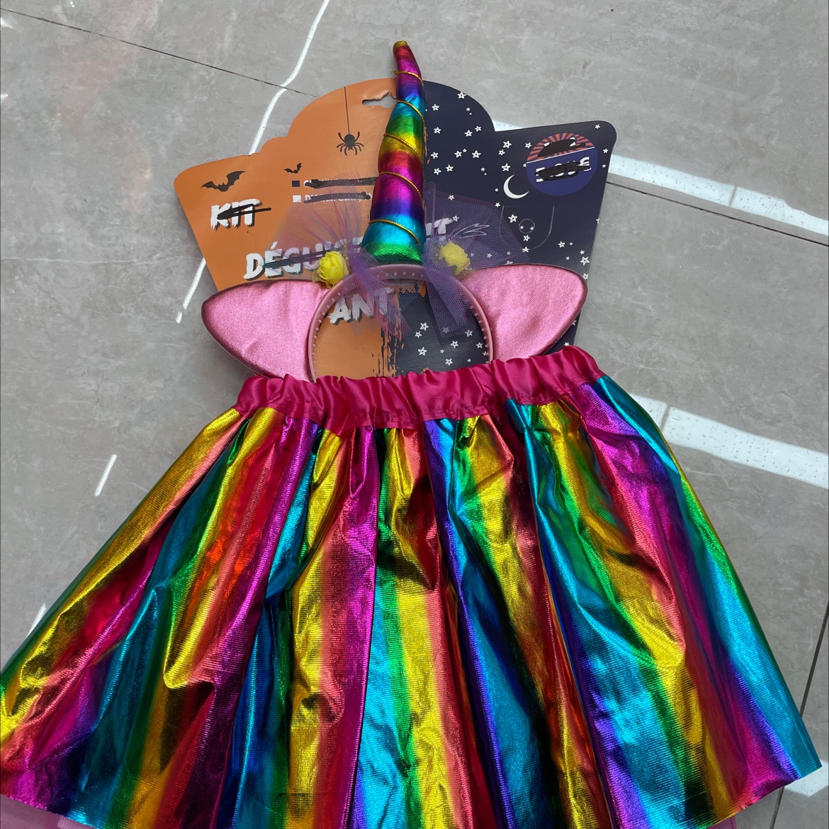 彩虹半身裙烫金女童短裙表演舞蹈粉色独角兽套装，欢迎您的惠顾