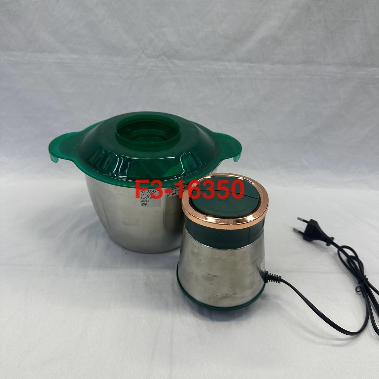 Cross-border best-selling commercial electric garlic minder with large capacity for mincing meat, household garlic puree and ginger paste meat mincing wonder JR05-3, source factory Application Scenario