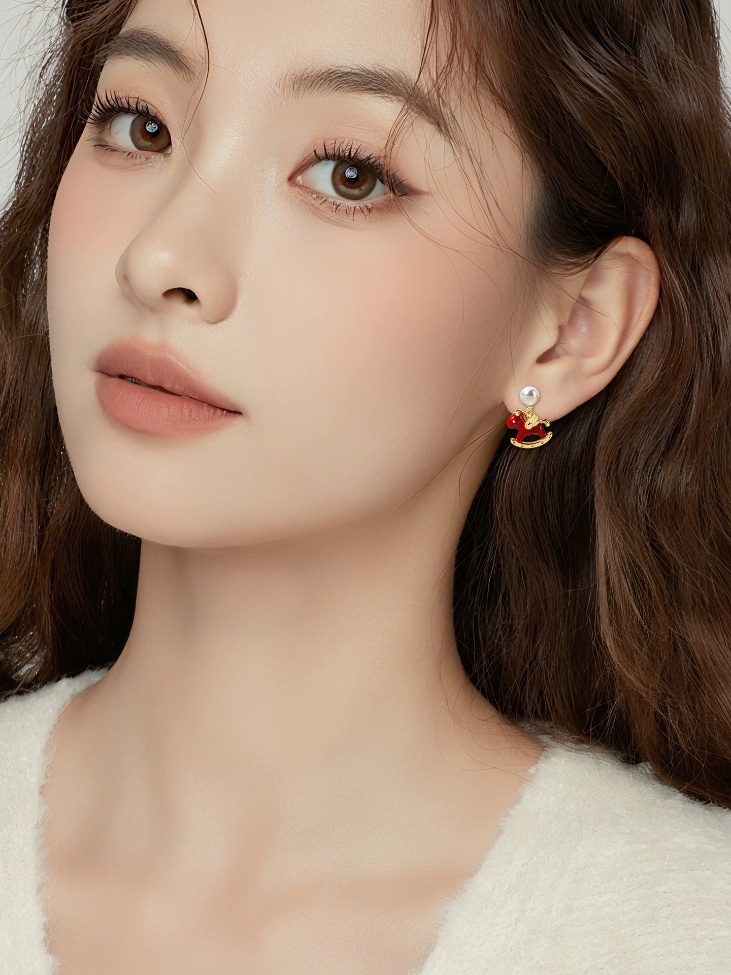 唯诗丽雅红色小马珍珠耳环2026本命新年耳饰新款爆款高级感耳钉女独特漂亮