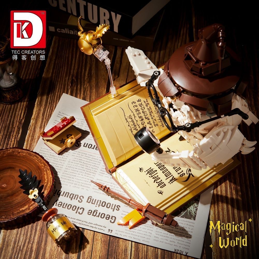 Deke DK7037 Doctor of Magic Owl Model Decoration Puzzle Building Block Toy Creative Christmas Gift Application Scenario