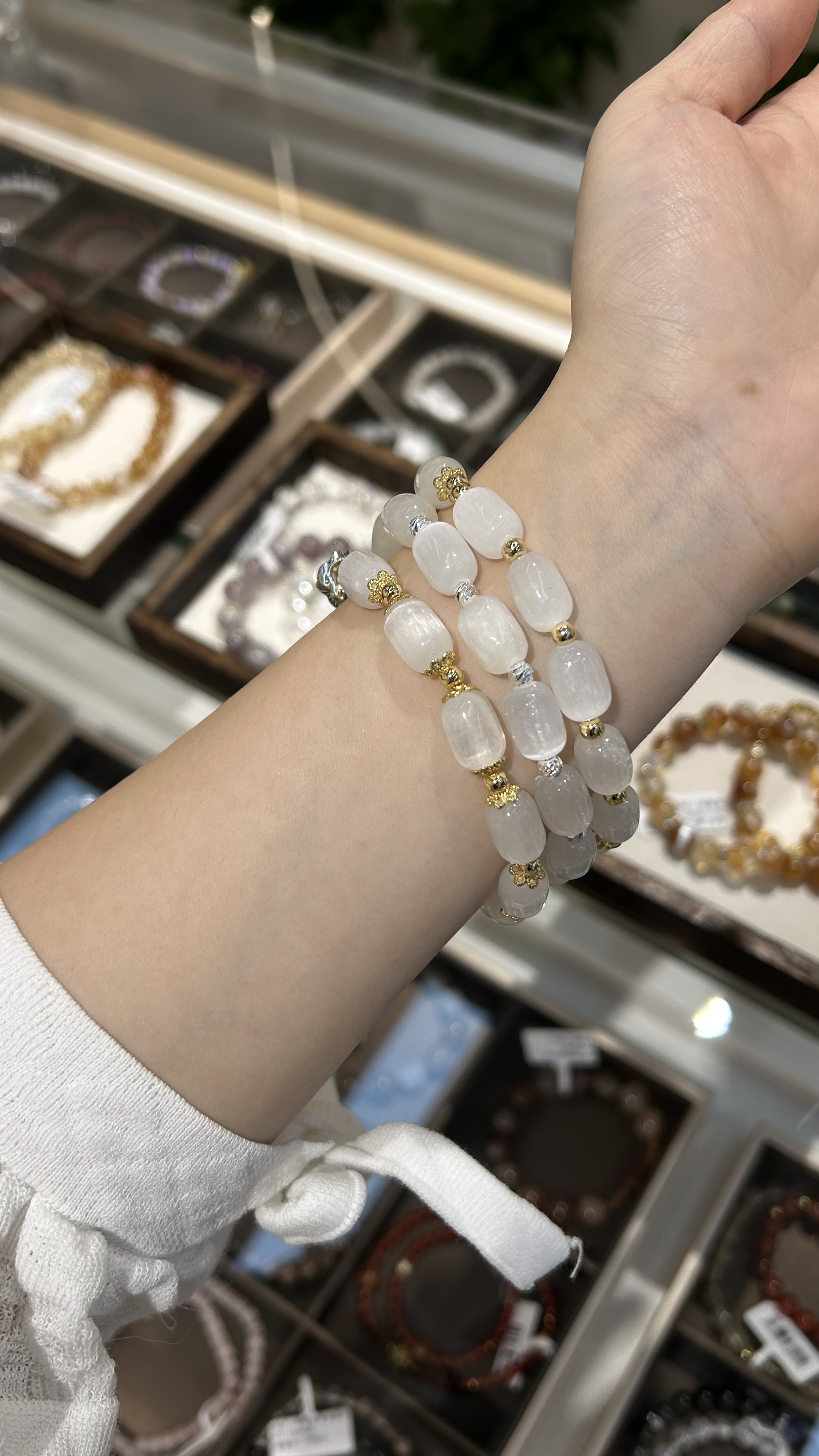 时尚简约白色水晶合香手串文玩星月菩提女士叠戴三圈均码纯银可爱甜美甜酷风