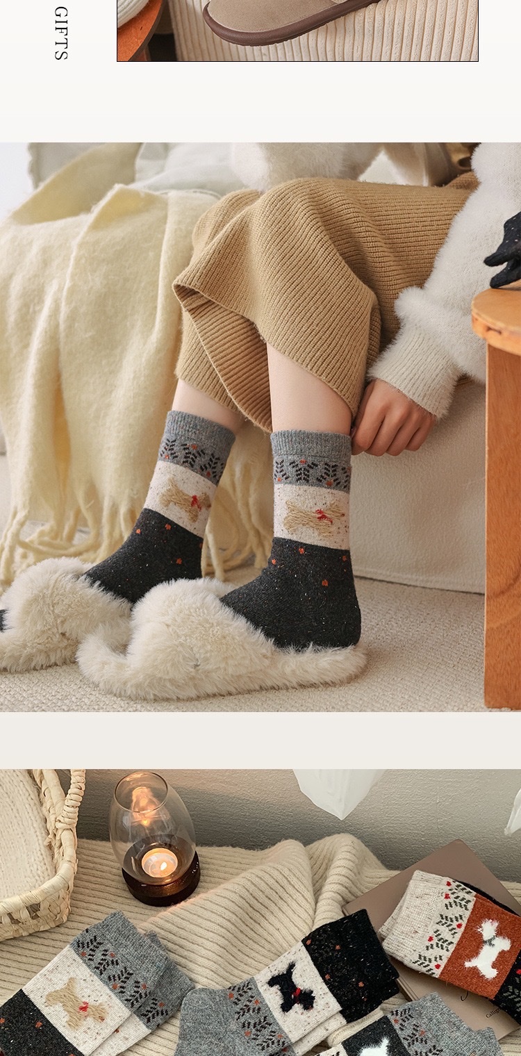 Wholesale of retro Fair Island puppy color-blocking autumn and winter fleece atmosphere mid-calf socks, dot-yarn cartoon cute plush socks detail image 6