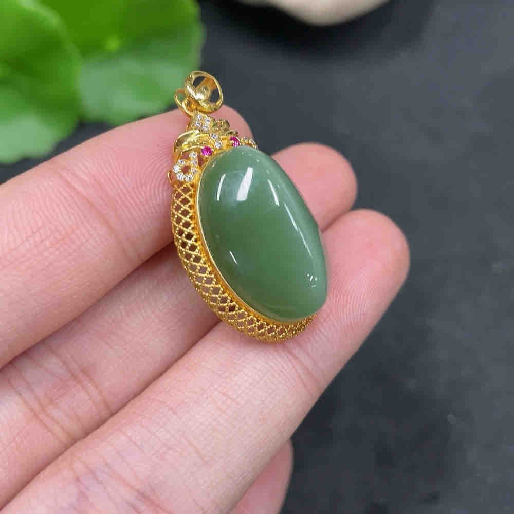 Wada jade incrustado colgante de oro 18k el peso total de las mercancías es de aproximadamente 4.1g Item Picture