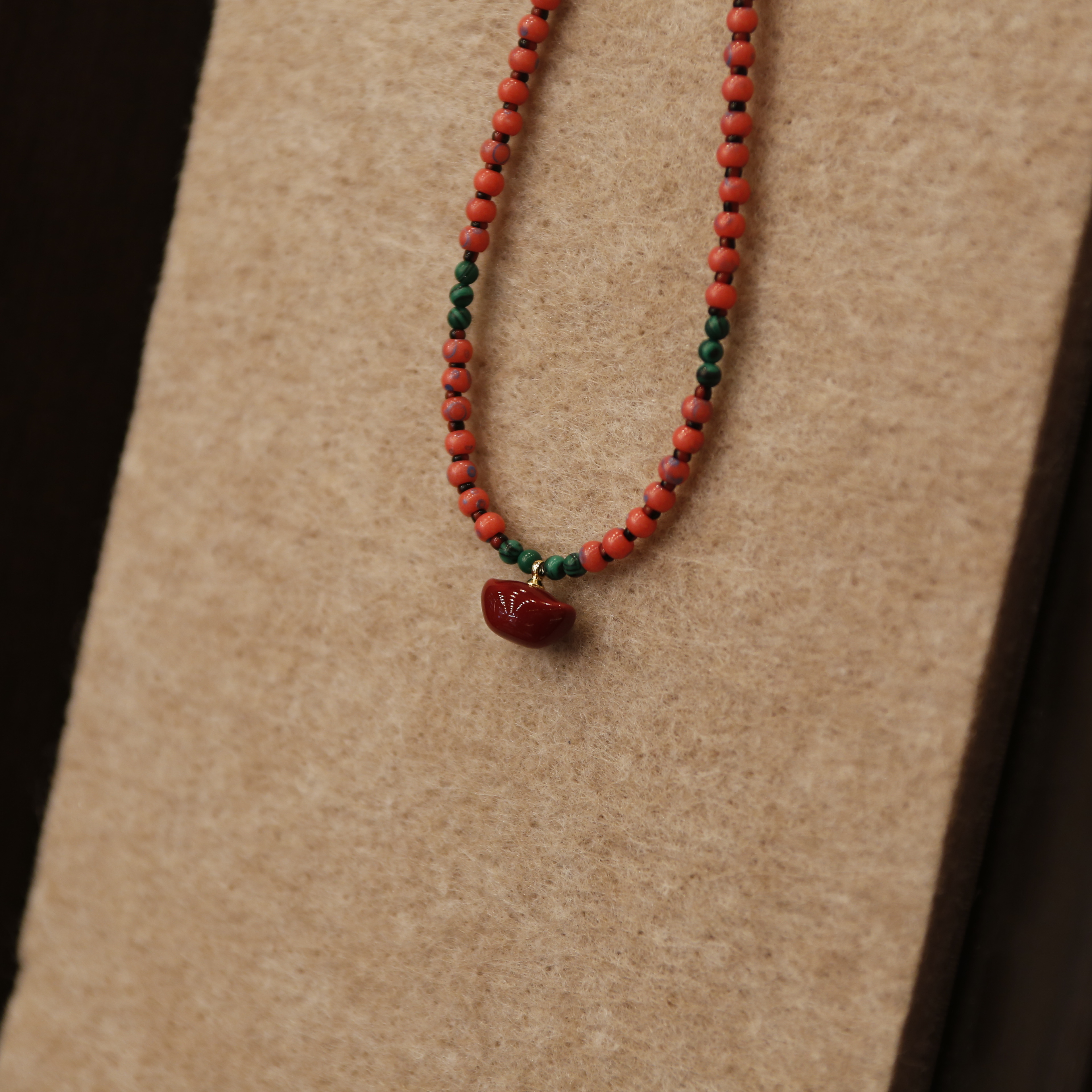 小元宝串珠陶瓷项链（祭红）产品图