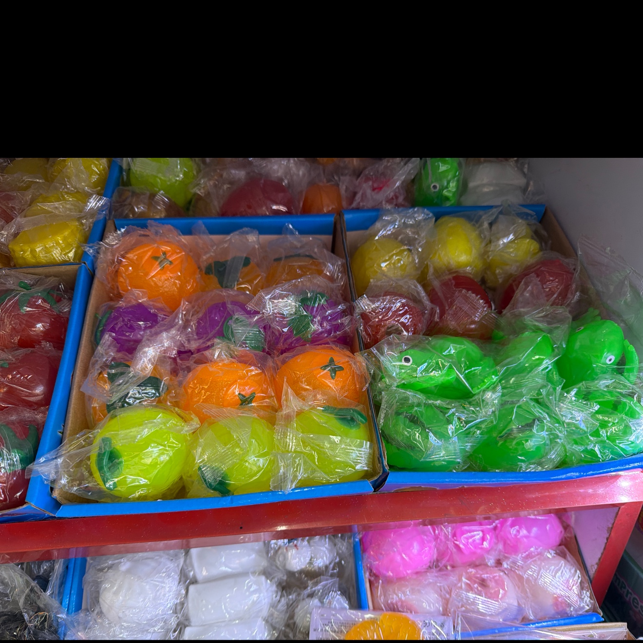 水球气模带轮子自爆手雷玩具批发 亲子互动儿童游乐场道具