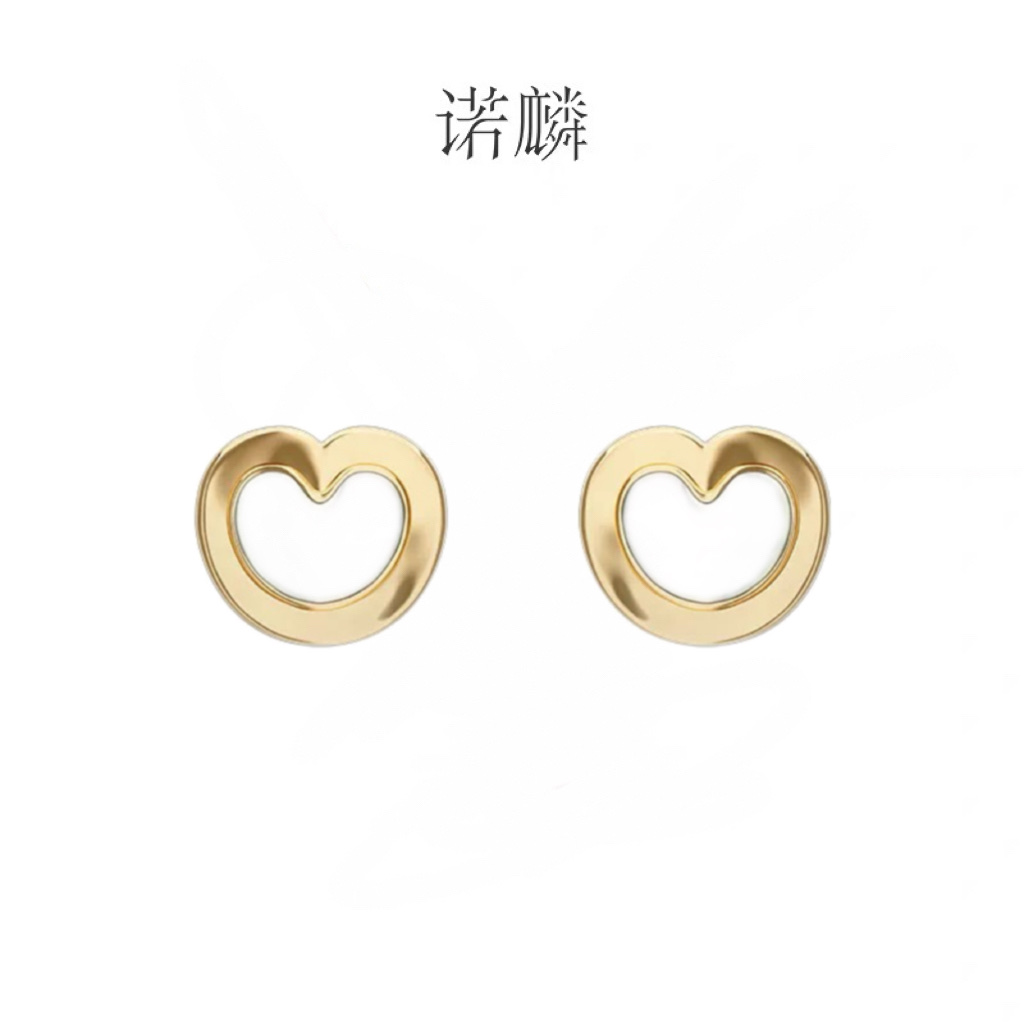 NOLYN's golden stud earrings are a light luxury design, a high-end and niche new style, a heartwarming gift for your girlfriend