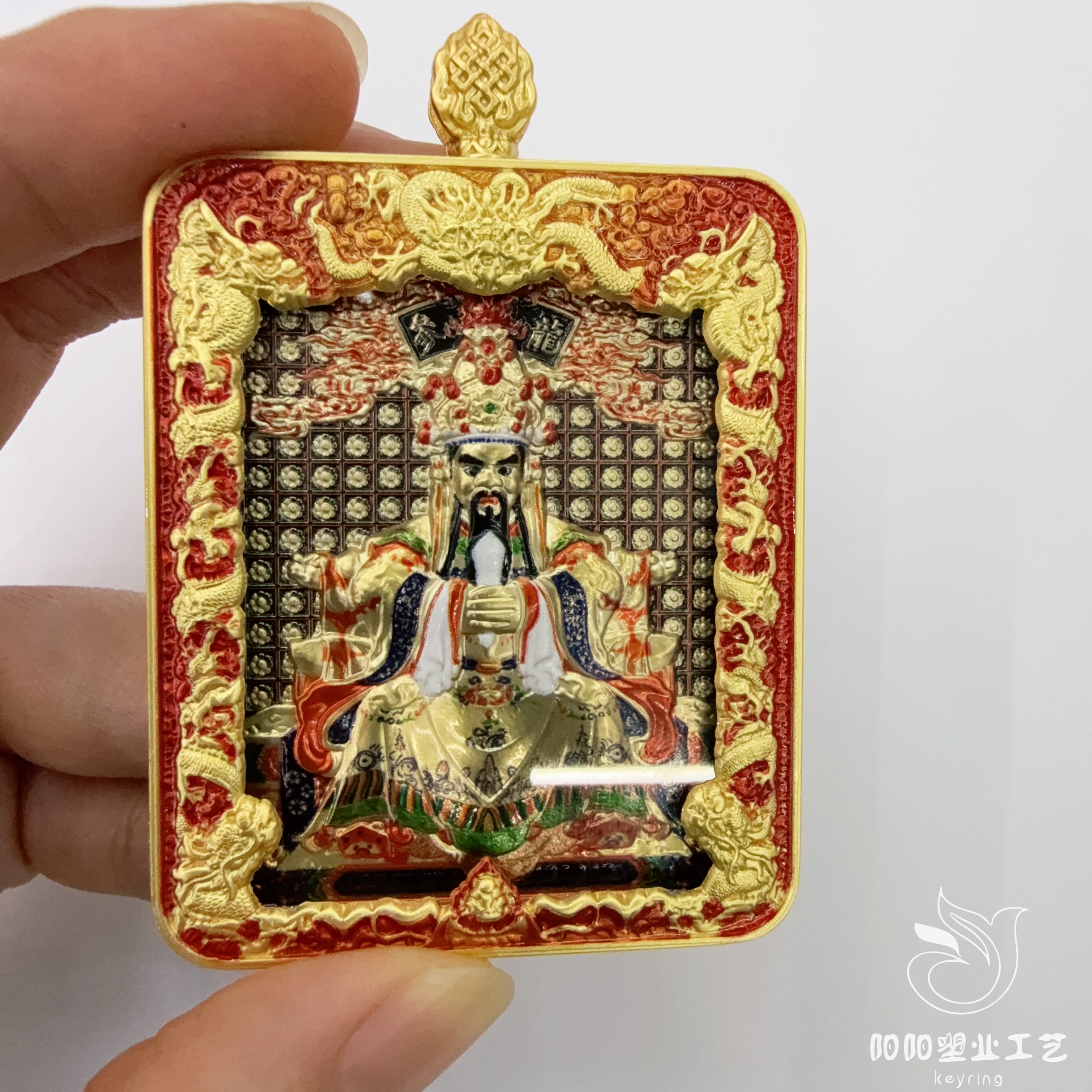 藏式浮雕合金五爷唐卡文殊普贤本命佛随身佛牌黄财神吊坠首饰马年旅游产品菲律宾纪念品派对冰箱对联白底实物图