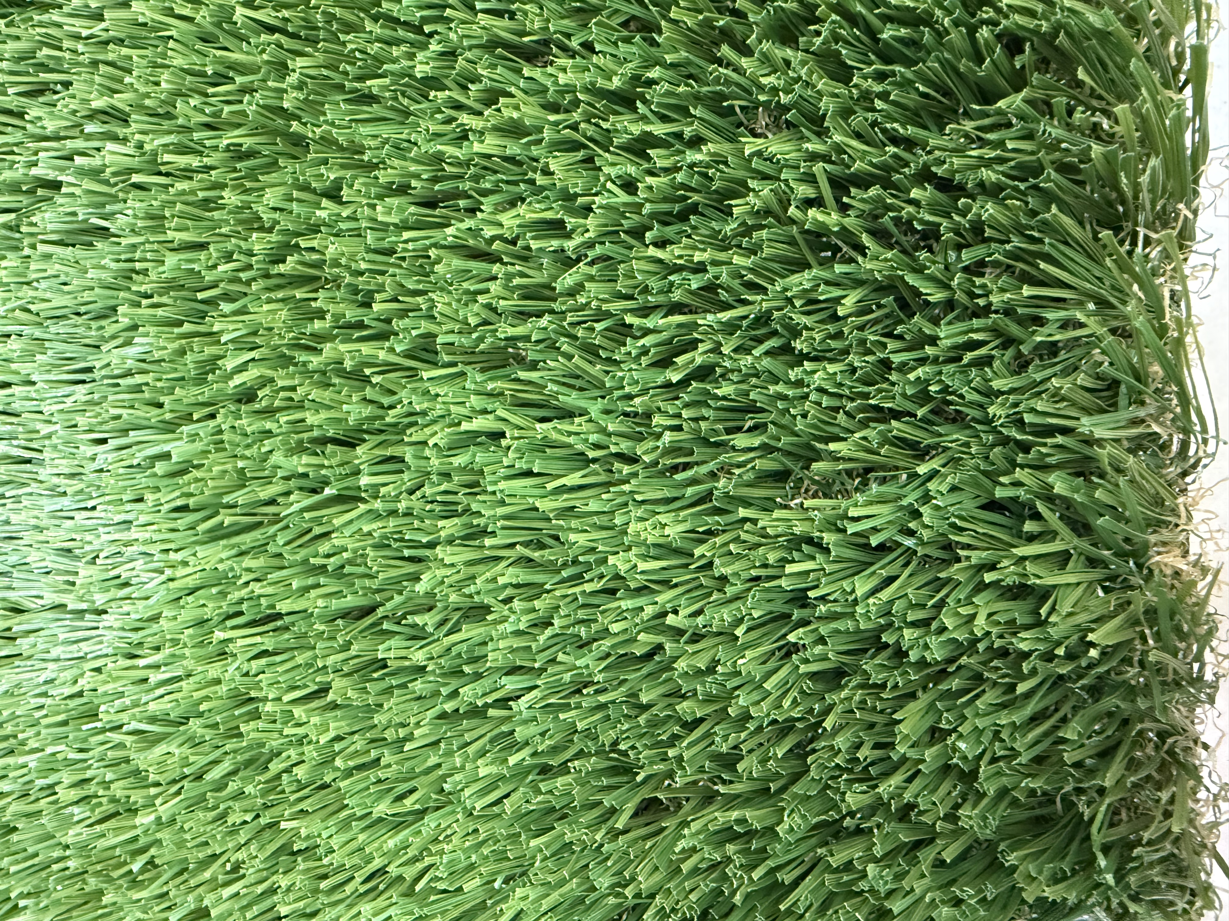Artificial turf, sports turf, football field turf, sports field turf, no-fill turf, outdoor turf for schools and kindergartens, indoor turf details Picture