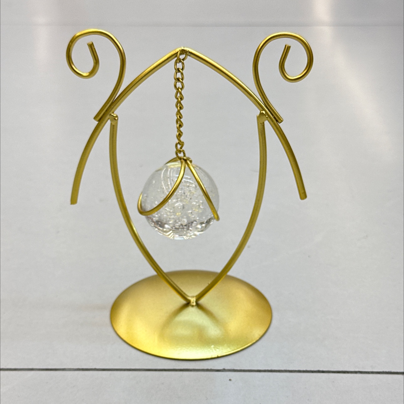 金属摆件小鱼玻璃球铁制工艺品