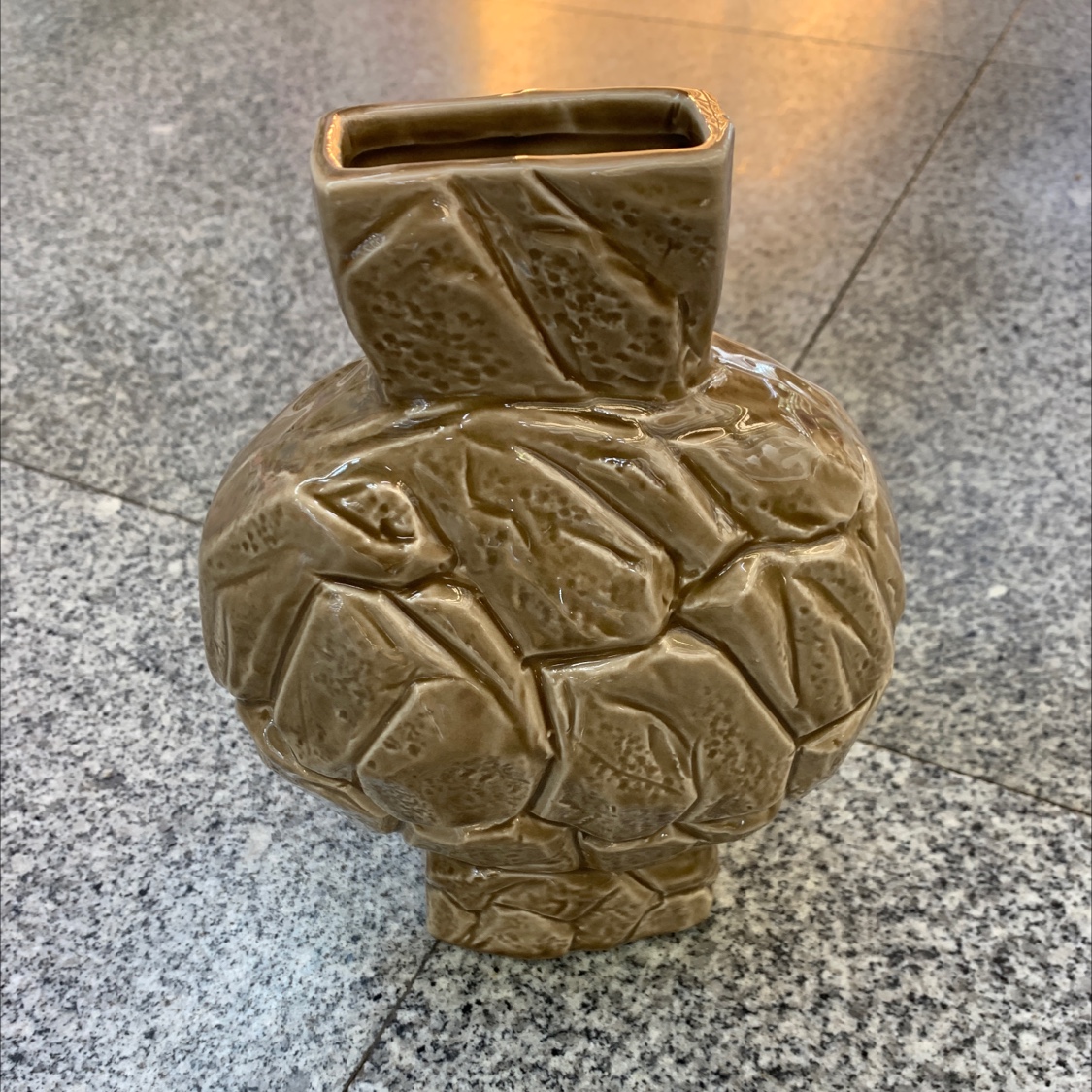 Blue and white porcelain, crystal ceramic, glass, glazed vases, simple artistic ornaments, home decorations