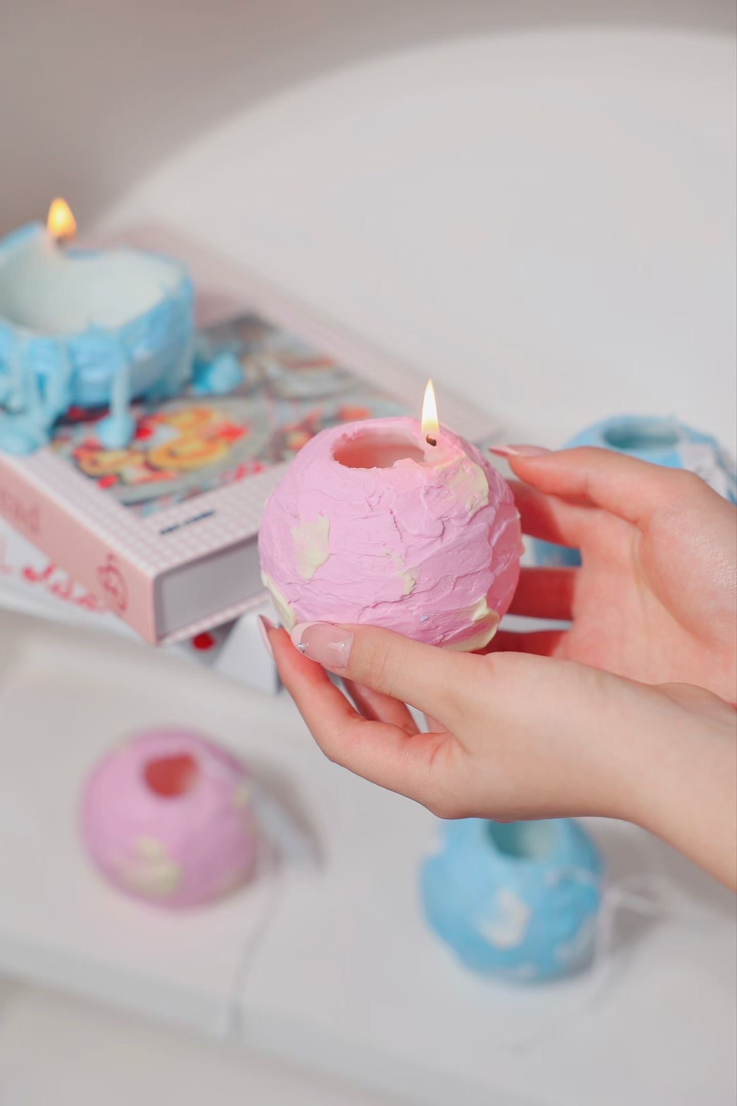 tk爆火旋转香薰蜡烛圆球定制惊喜生日礼物节日礼物