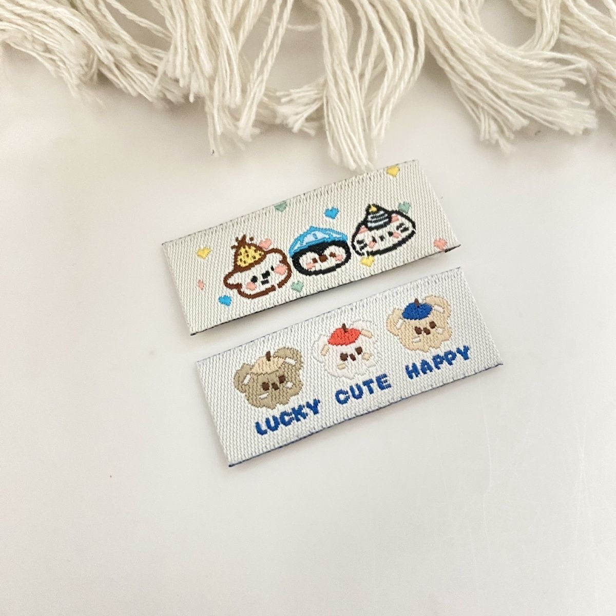 Korean-style cute handcrafted fabric labels, woven labels, fabric stickers, diy bear labels, bag trademarks, decorations, clothes, collar labels details Picture