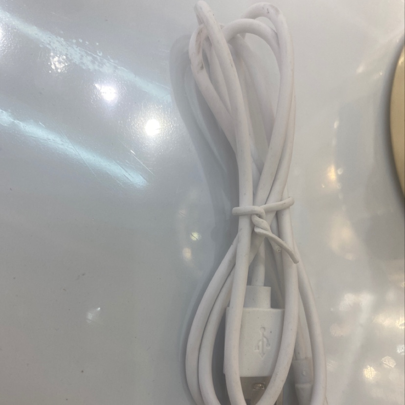 usb charging touch three-color changing light desk lamp, bedside lamp gift, Valentine's Day, International Women's Day, best friend Ya desk lamp, touch desk lamp, ambient light Application Scenario