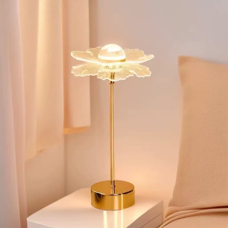 Light luxury and simple acrylic table lamp, ins creative sunflower gift, ambient light, popular girl's bedroom table lamp details Picture