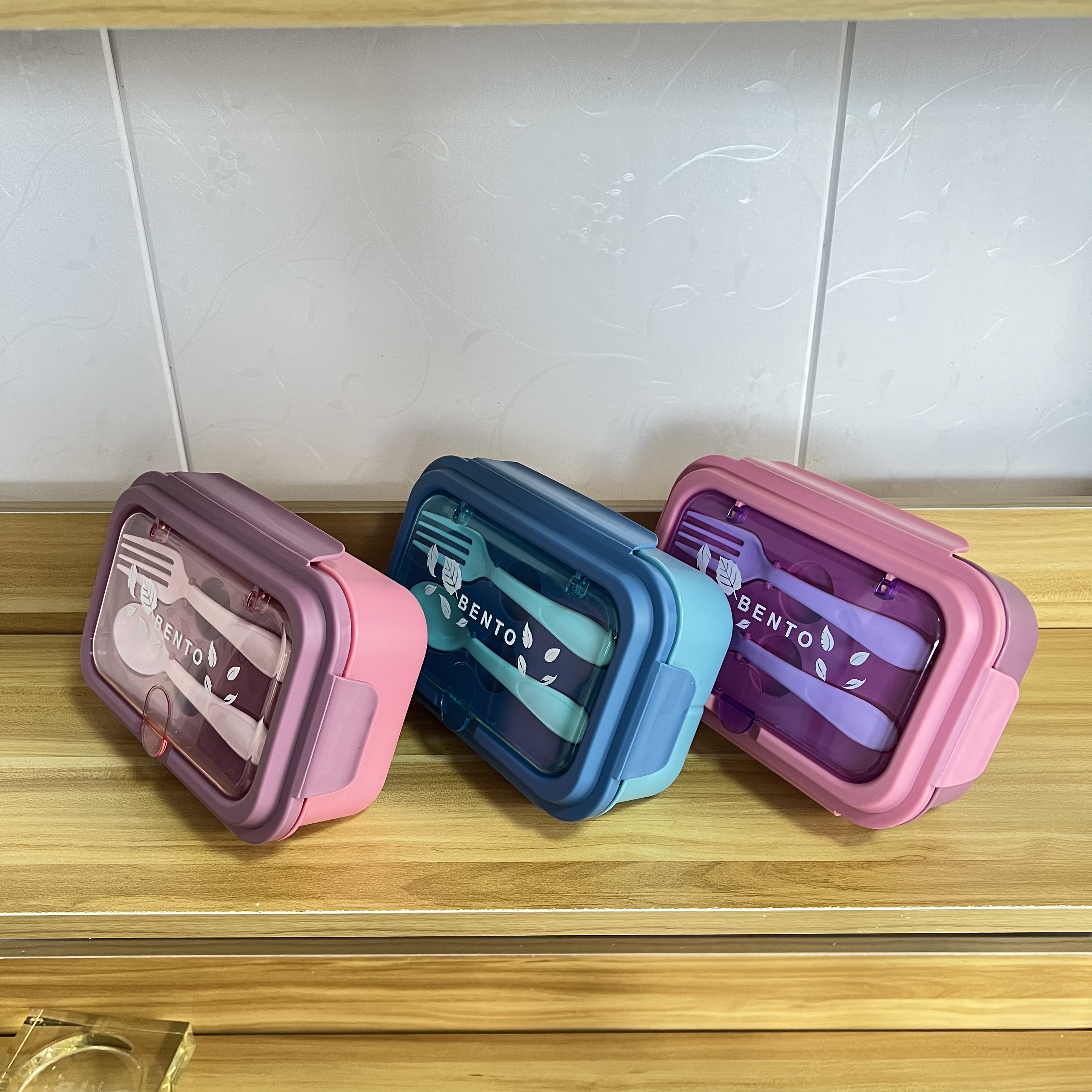 The new and popular plastic lunch boxes from Hua 'an factory are available for customization and wholesale for export. They are made of environmentally friendly and durable materials details Picture