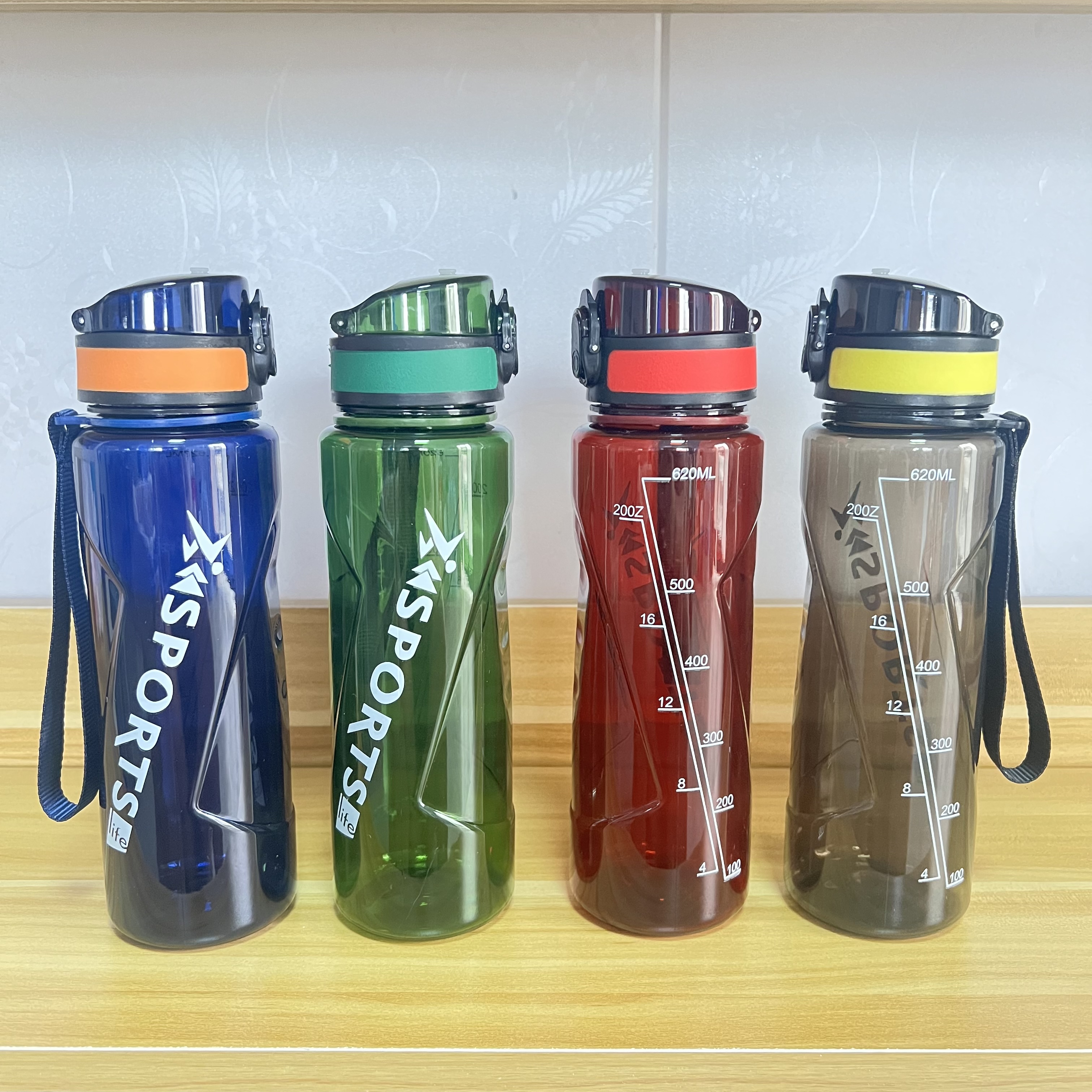 New popular sports water bottles for foreign trade, outdoor portable 500ml and 620ml explosion-proof and leak-proof lightweight sports water cups Item Picture