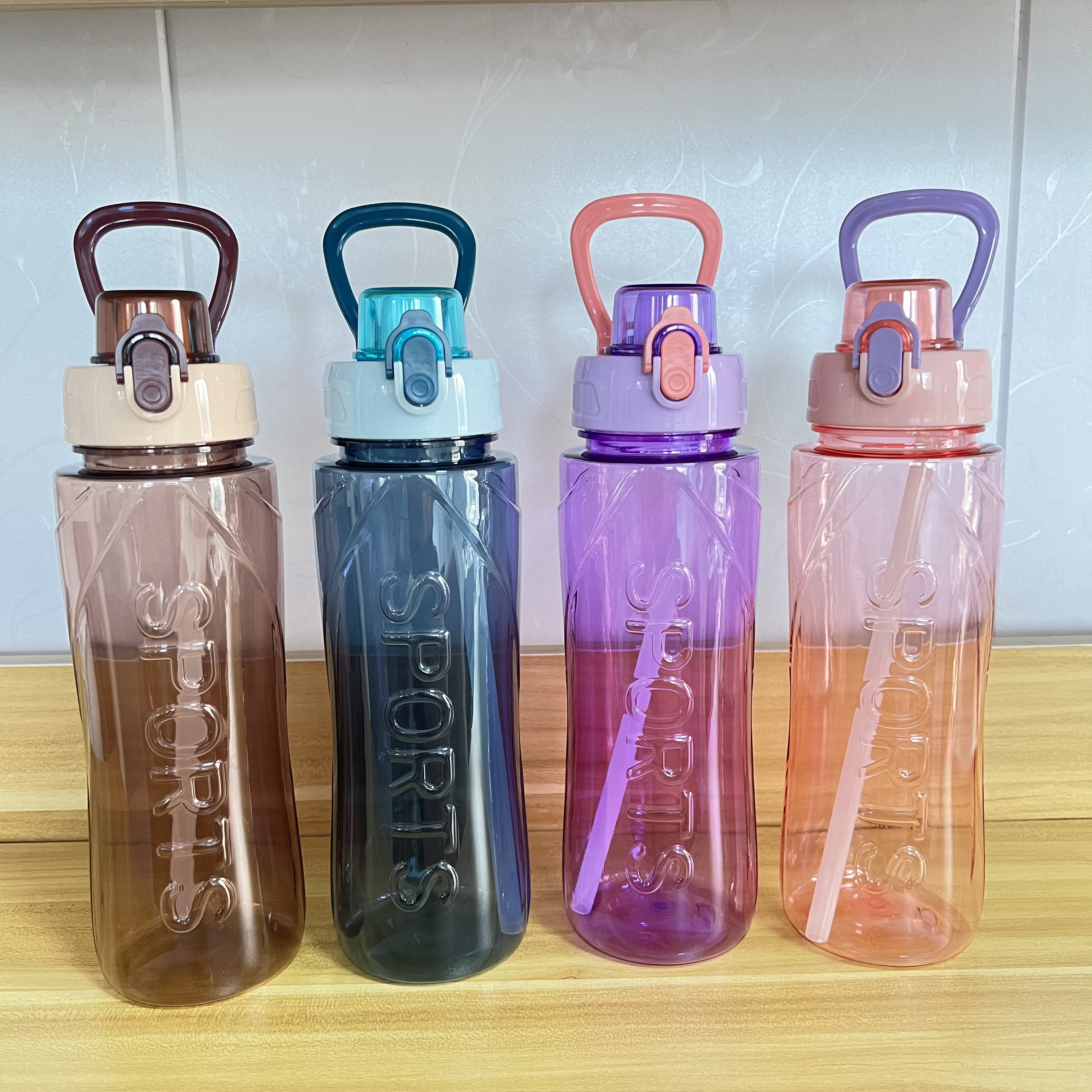 New best-selling foreign trade water cups, space cups, large-capacity eco-friendly space cups, high-temperature resistant and unbreakable sports water cups, sports water bottles, straw cups from Hua 'an manufacturer Application Scenario