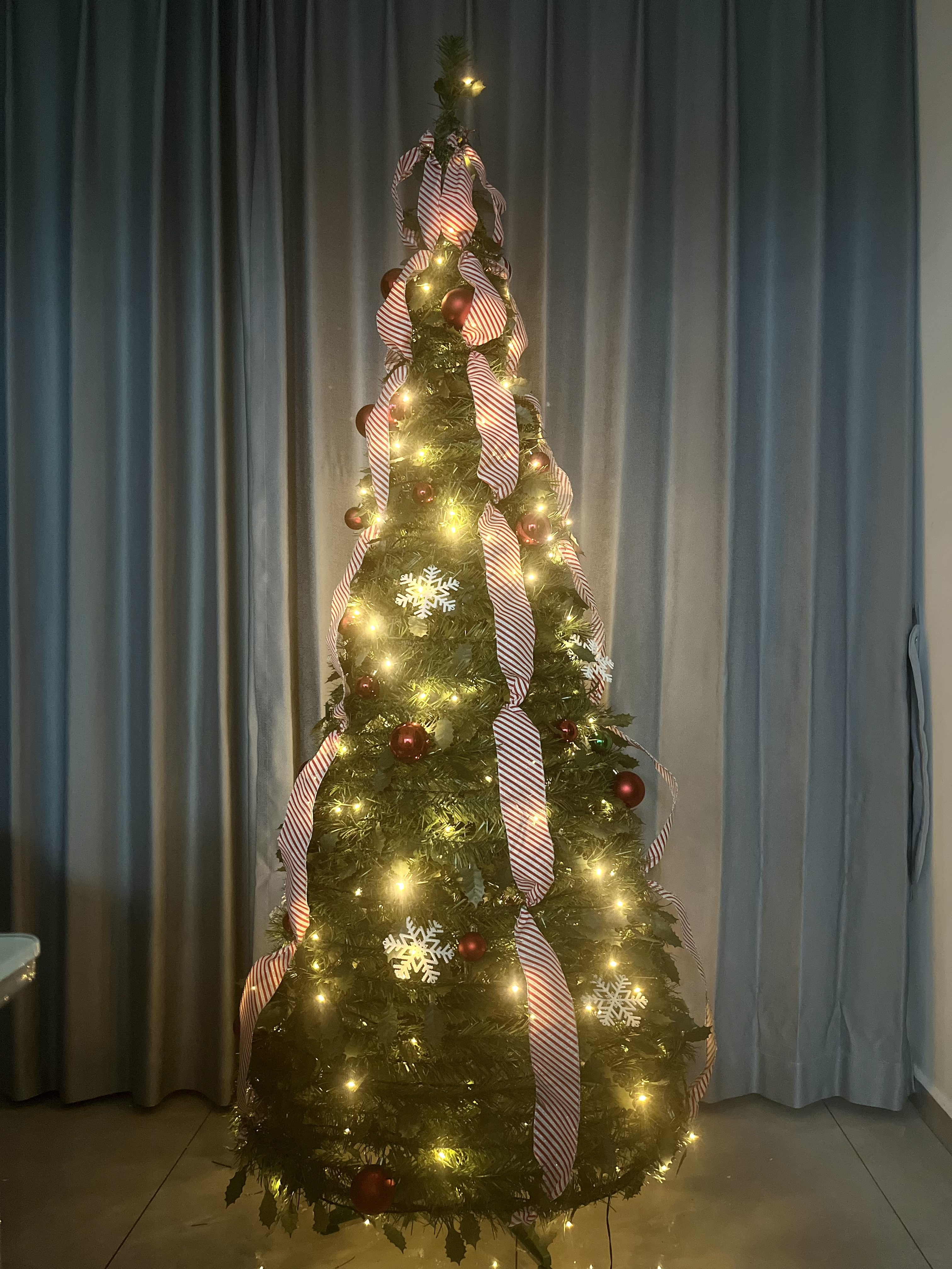 Tree, Christmas tree, LED tree, optical fiber tree Tree, Christmas tree, LED tree, optical fiber tree