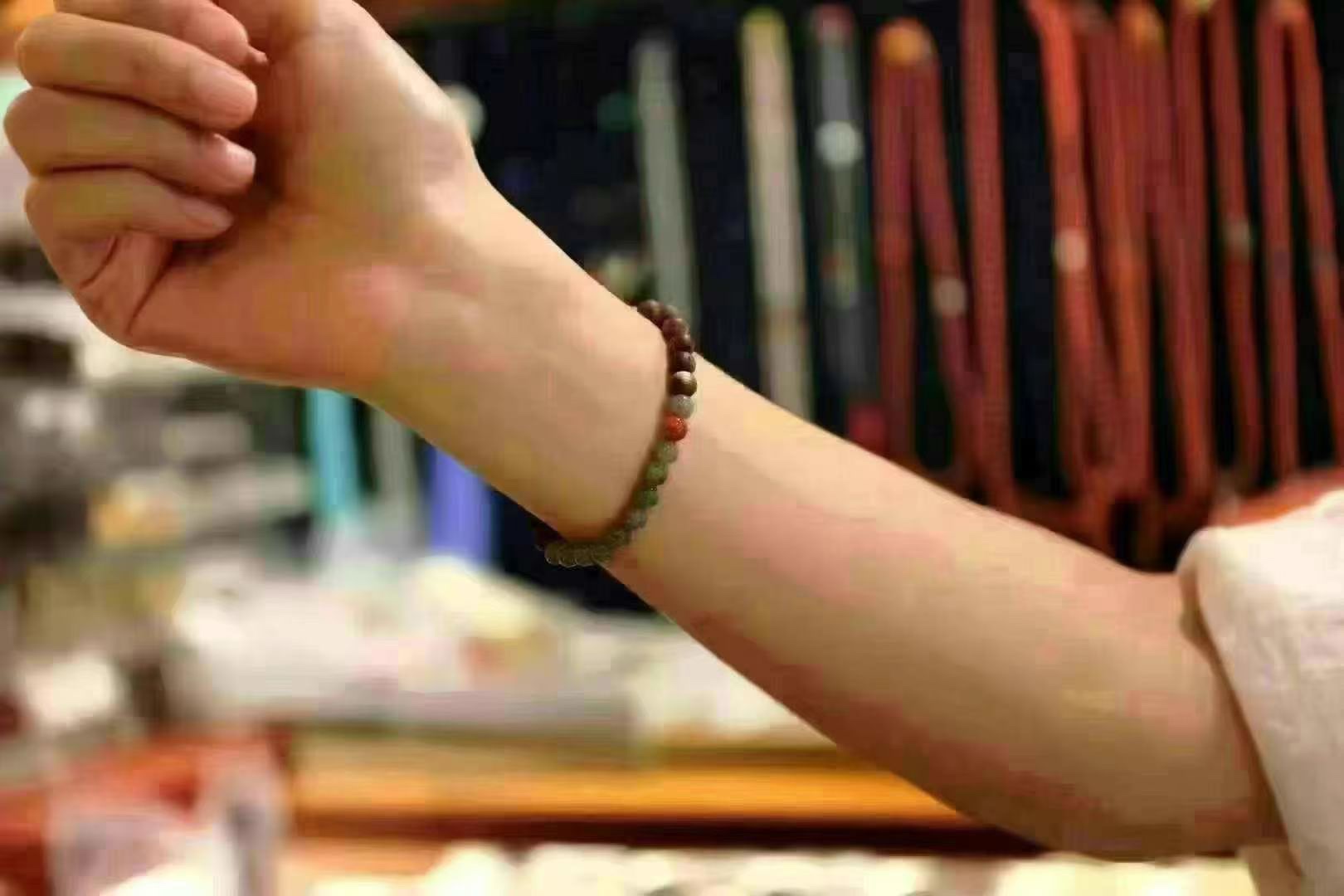 Original handcrafted Yingge Green agarwood bracelet for cultural play detail image 7