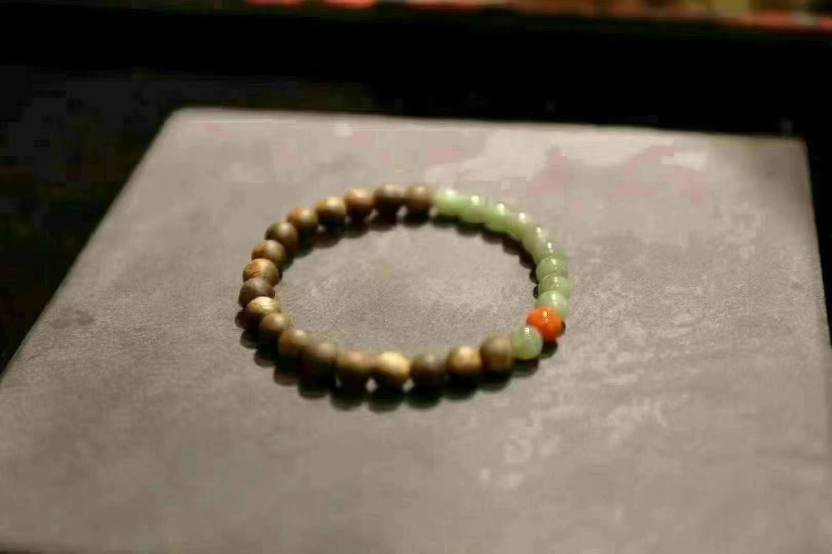 Original handcrafted Yingge Green agarwood bracelet for cultural play details Picture