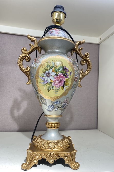 青花瓷树脂花瓶插电款台灯装饰摆件家居用品花