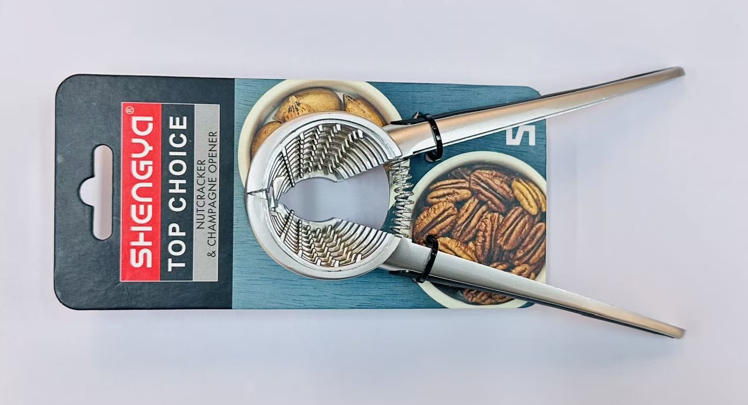 Multi-functional nut shell opener kitchenware details Picture