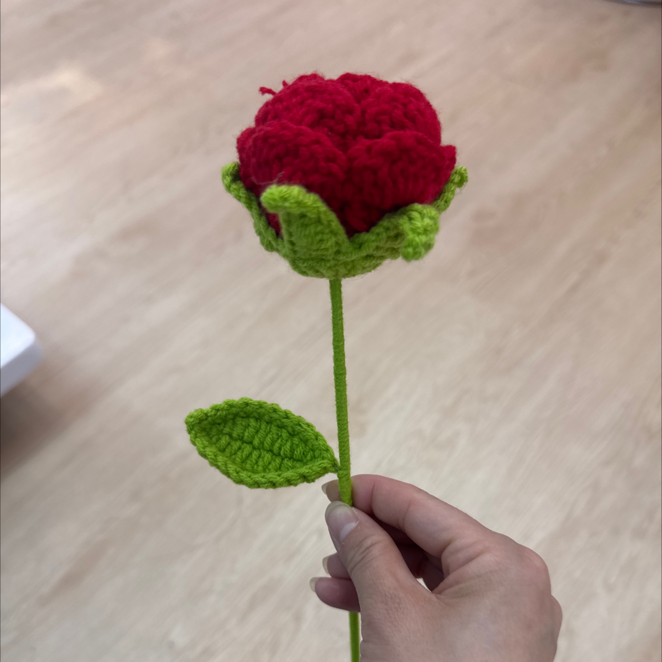 钩织毛线玫瑰花情人节鲜花插花泥花泥纸报铁丝清新持久保鲜