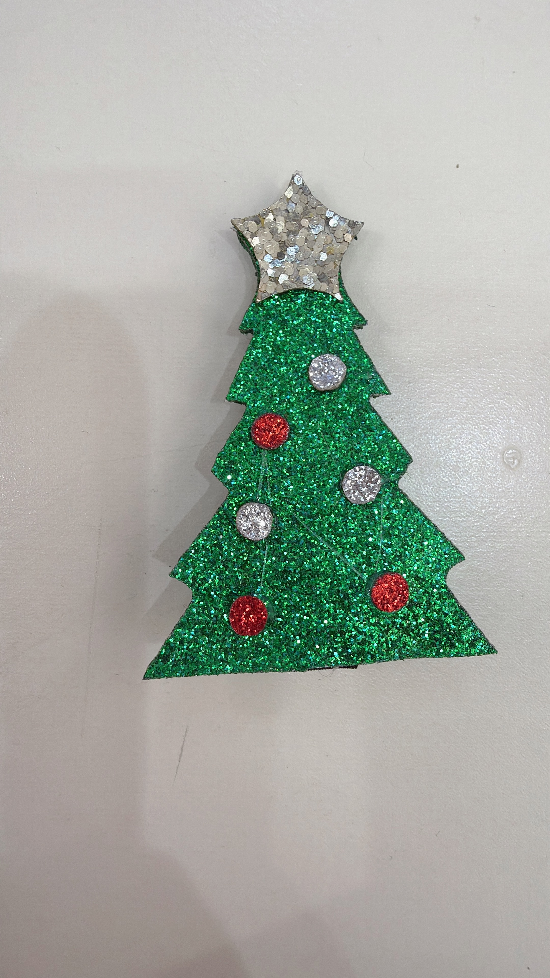 New Christmas decorations, cartoon and cute Christmas tree wreaths, children's DIY handmade Christmas decoration accessories, hairpins and headwear details Picture