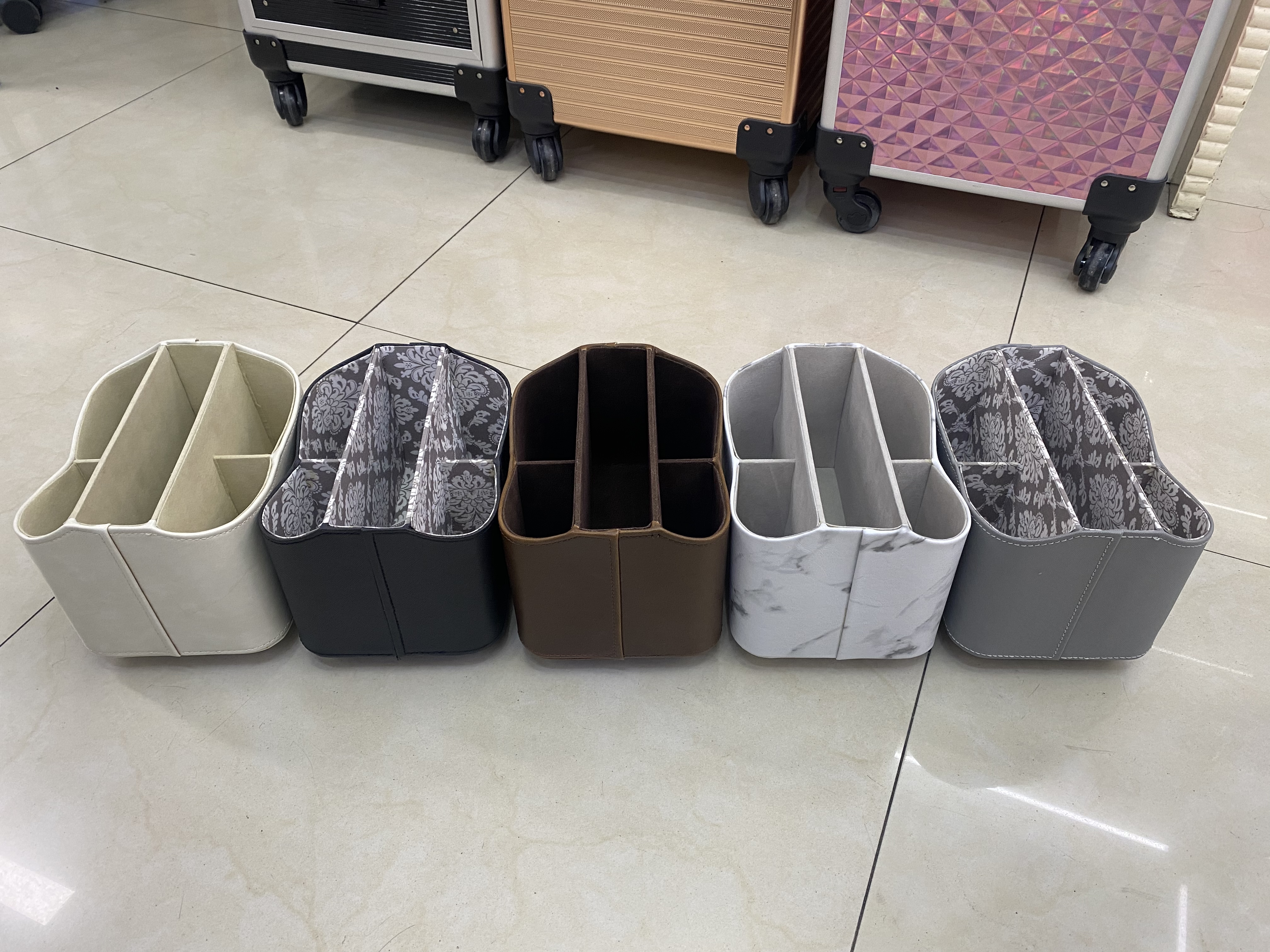 Dealing with discounted prices, leather remote control storage, brush storage, tissue box storage for the living room pic 2