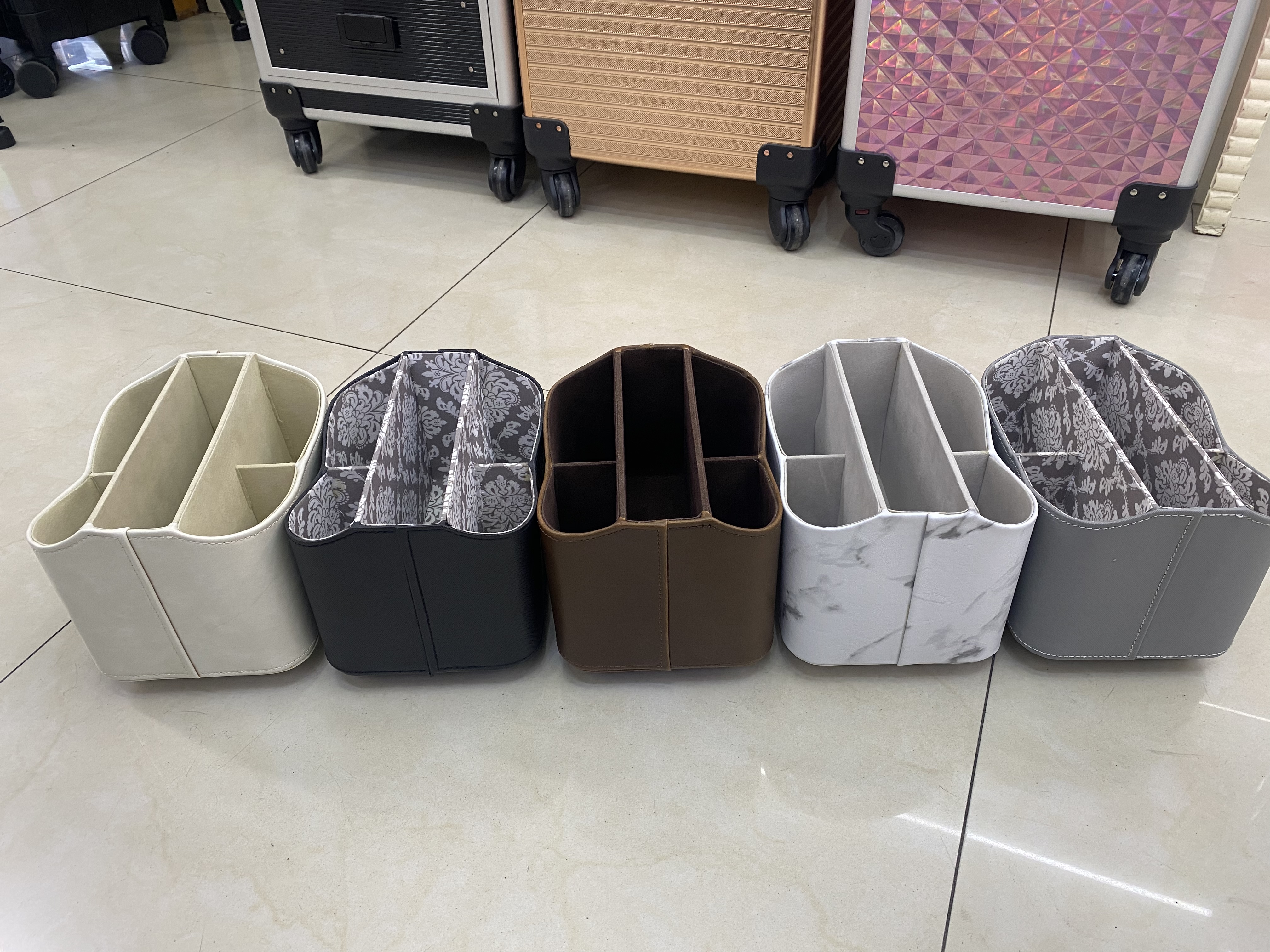 Dealing with discounted prices, leather remote control storage, brush storage, tissue box storage for the living room pic 3