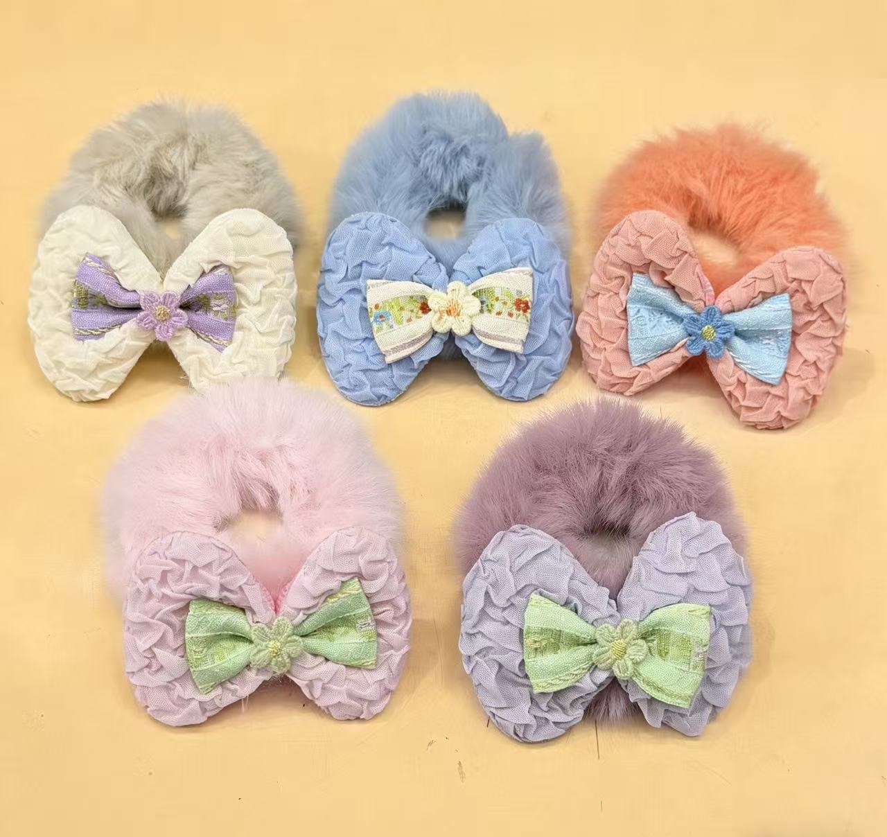 毛毛卡通发圈，饰品发圈女可爱时尚潮流发饰