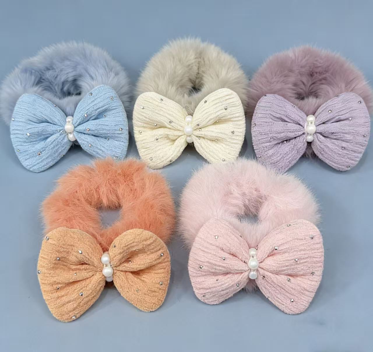 毛毛卡通发圈，饰品发圈女可爱时尚潮流发饰白底实物图