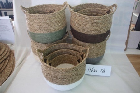 Mobile folding flower cart, bamboo woven basket, pulp flower pot, planting can, potted flower basket, bamboo woven basket details Picture