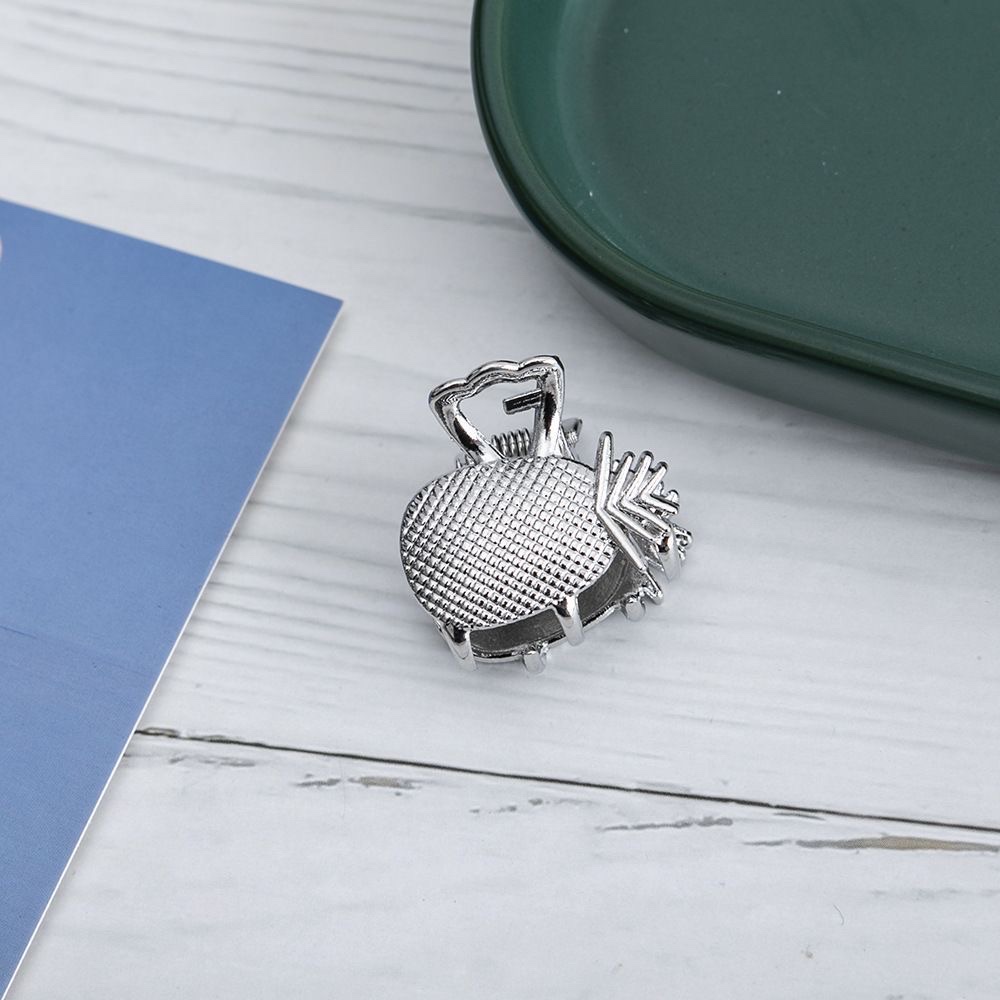 Fashionable and retro gold alloy mini side bangs small gripper, texture metal shell hair clip and gripper detail image 6