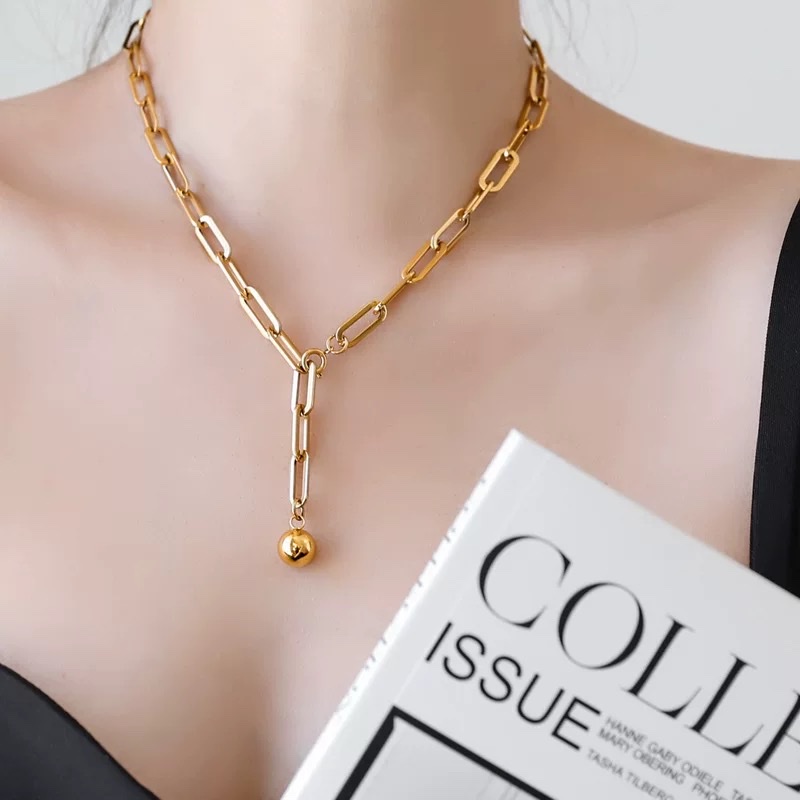 Titanium steel does not fade ~ Heavy industry high-end feel, 18K gold plated thick chain, small golden ball, long necklace, women's hoodie, sweater chain gift Specification image