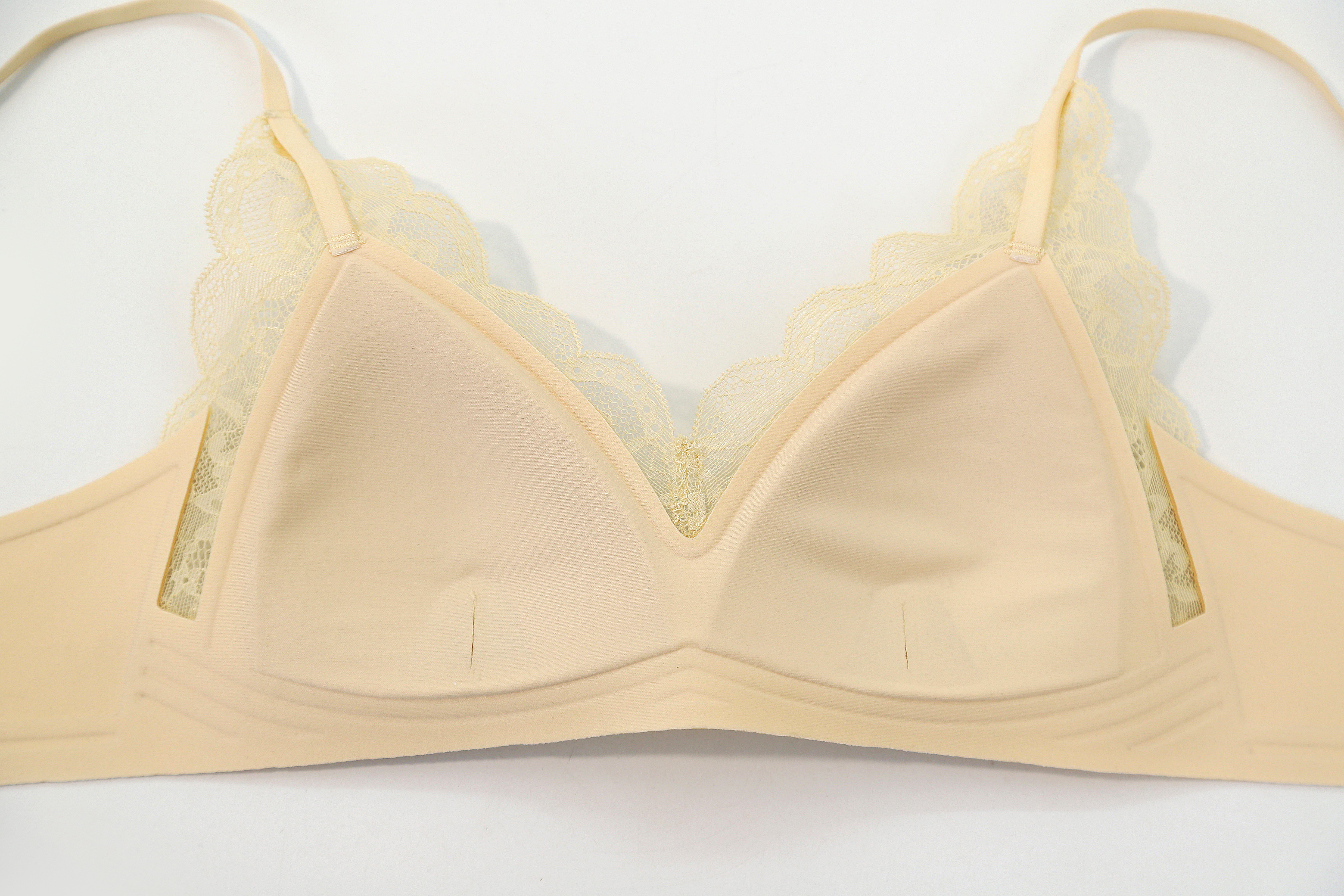French satin lace women's bra is breathable, comfortable, soft and supports with a thick cup shape detail image 9
