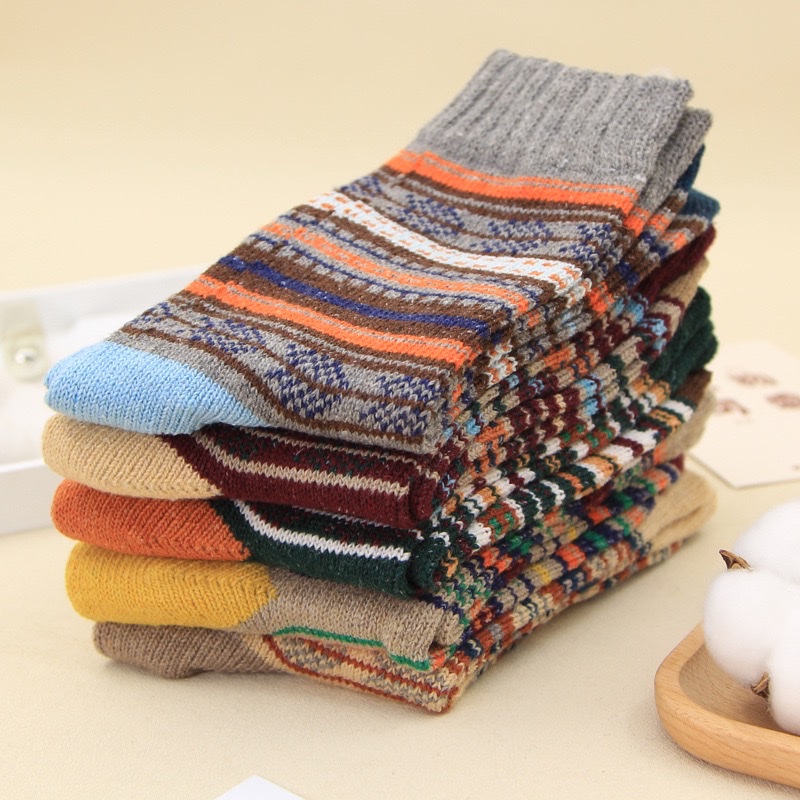 Men's vintage long socks for autumn and winter, men's ethnic style, student Korean style, Instagram trendy thick mid-calf, winter thick thread Item Picture