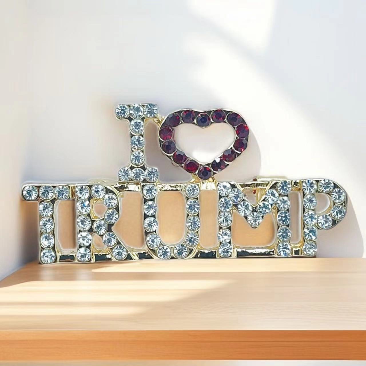 Wholesale of new European and American oil-dripping color diamond five-pointed star letter brooches, napkin rings and creative commemorative pins details Picture