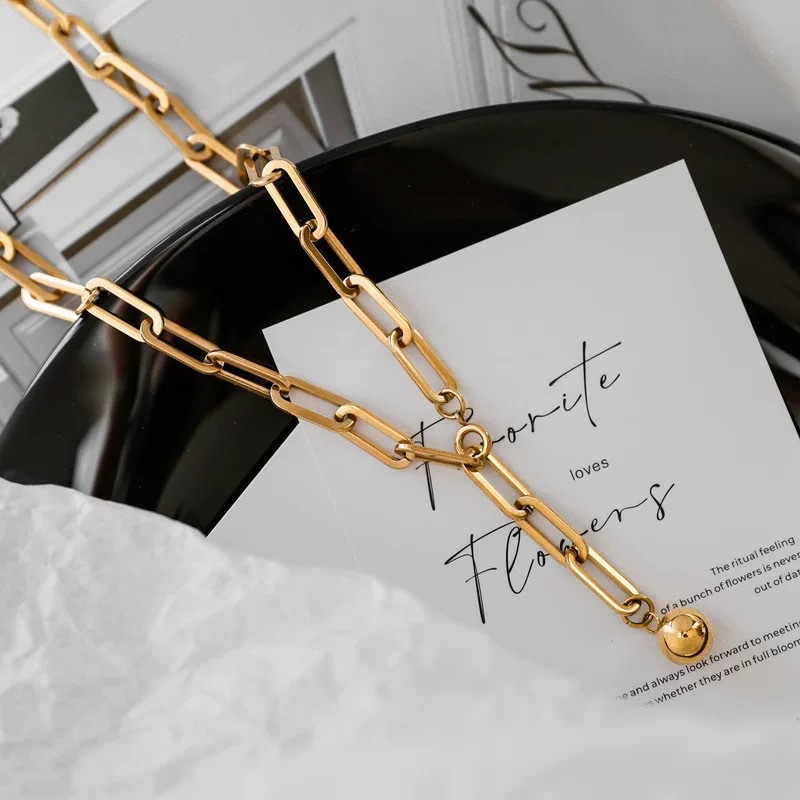 Titanium steel does not fade ~ Heavy industry high-end feel, 18K gold plated thick chain, small golden ball, long necklace, women's hoodie, sweater chain gift Item Picture