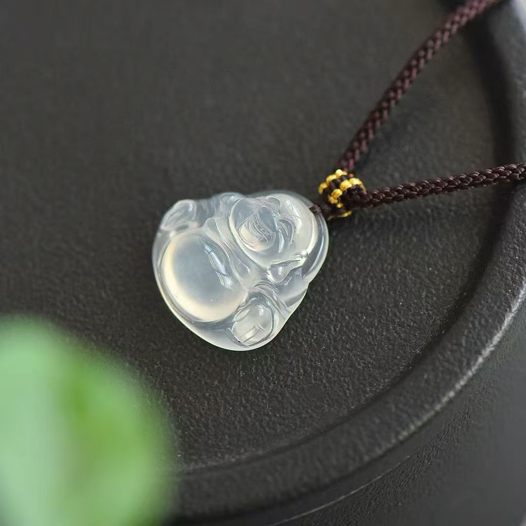 Chalcedony big-bellied Buddha pendant, Madagascar ice-type white moonlight agate Laughing Buddha necklace, Buddha God pendant, sweater necklace pendant Specification image