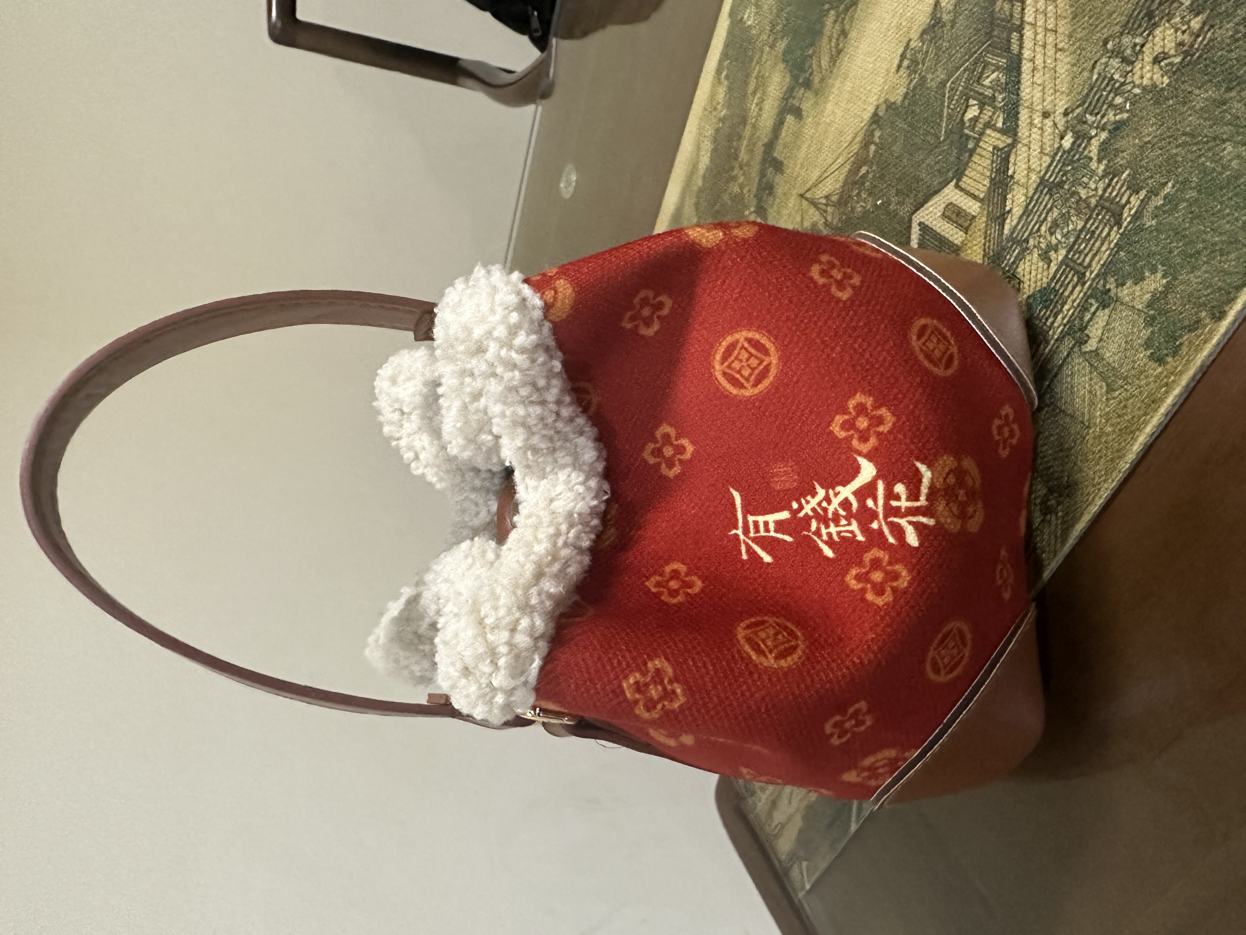 Lucky Bag, Money to Spend, 2026 New Year Limited Edition Money Bag, Autumn and winter Khaki fluffy handbag detail image 2