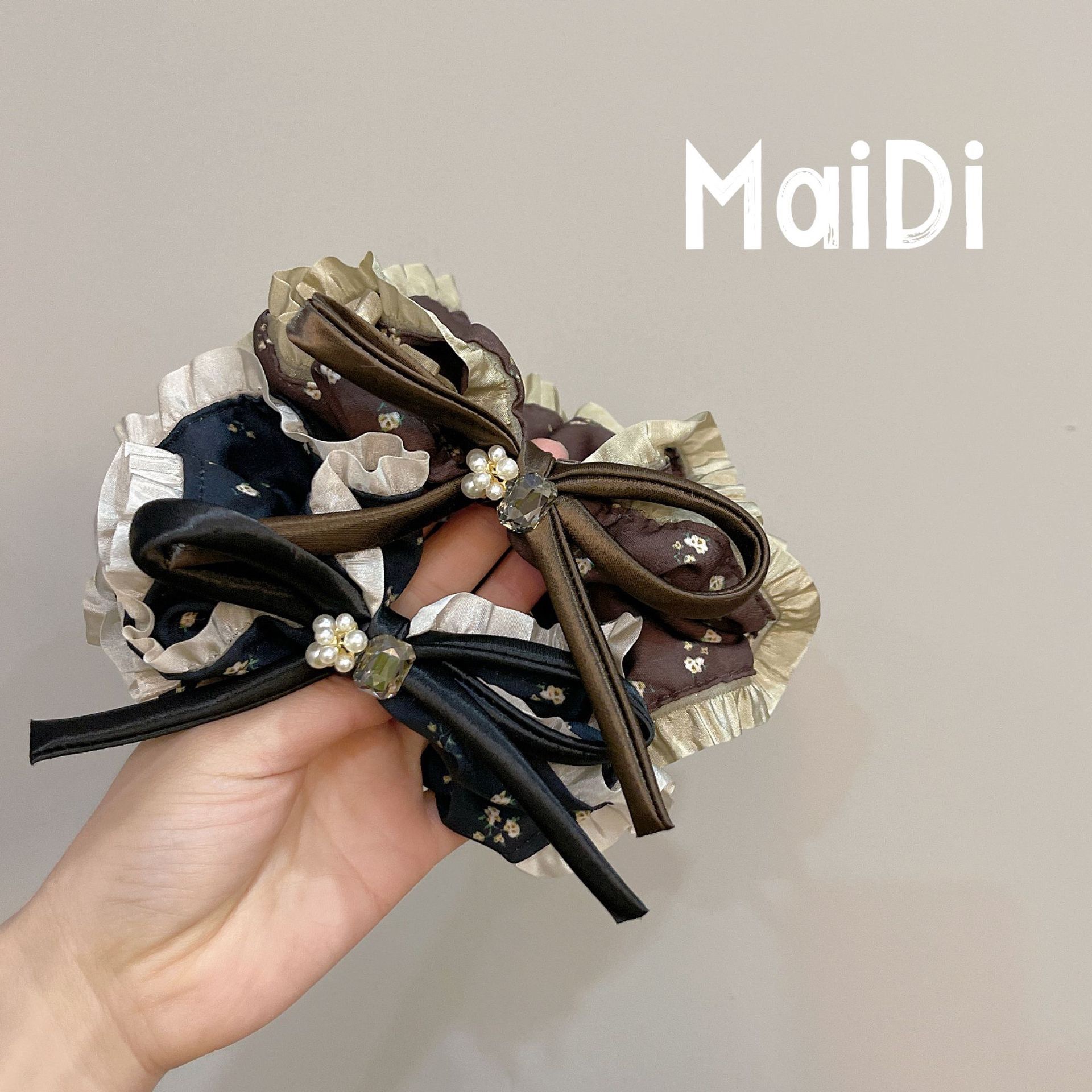 韩国新款夏季工碎花蕾丝边布艺大肠发圈女甜美文艺扎头发绳发饰 发圈猪大肠白底实物图