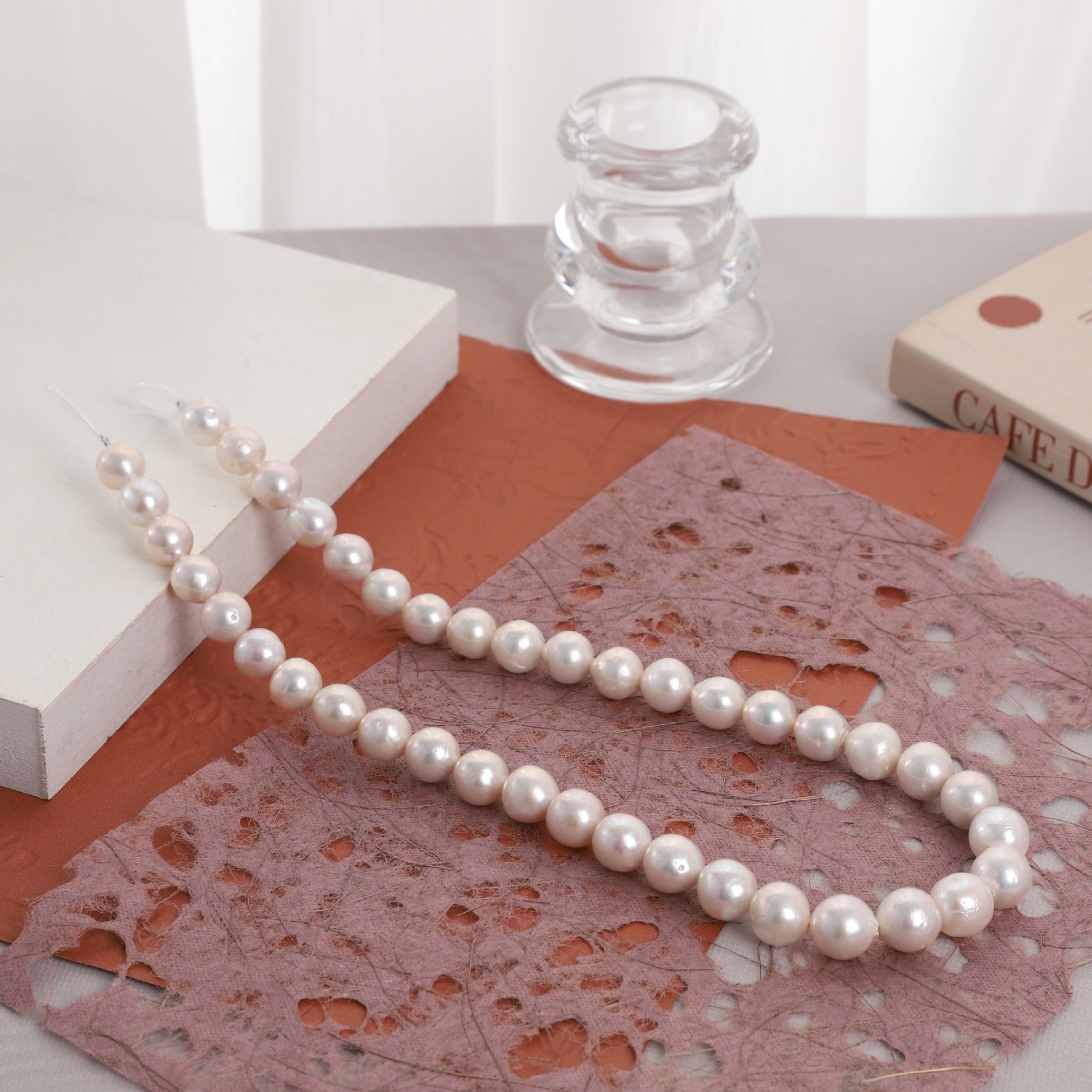 10-11mm Edison pearl, natural freshwater pearl, round, wrinkled, nearly round, Baroque decorative accessories, handcrafted materials, jewelry accessories, multiple colors to choose from, rice pearl accessories Application Scenario
