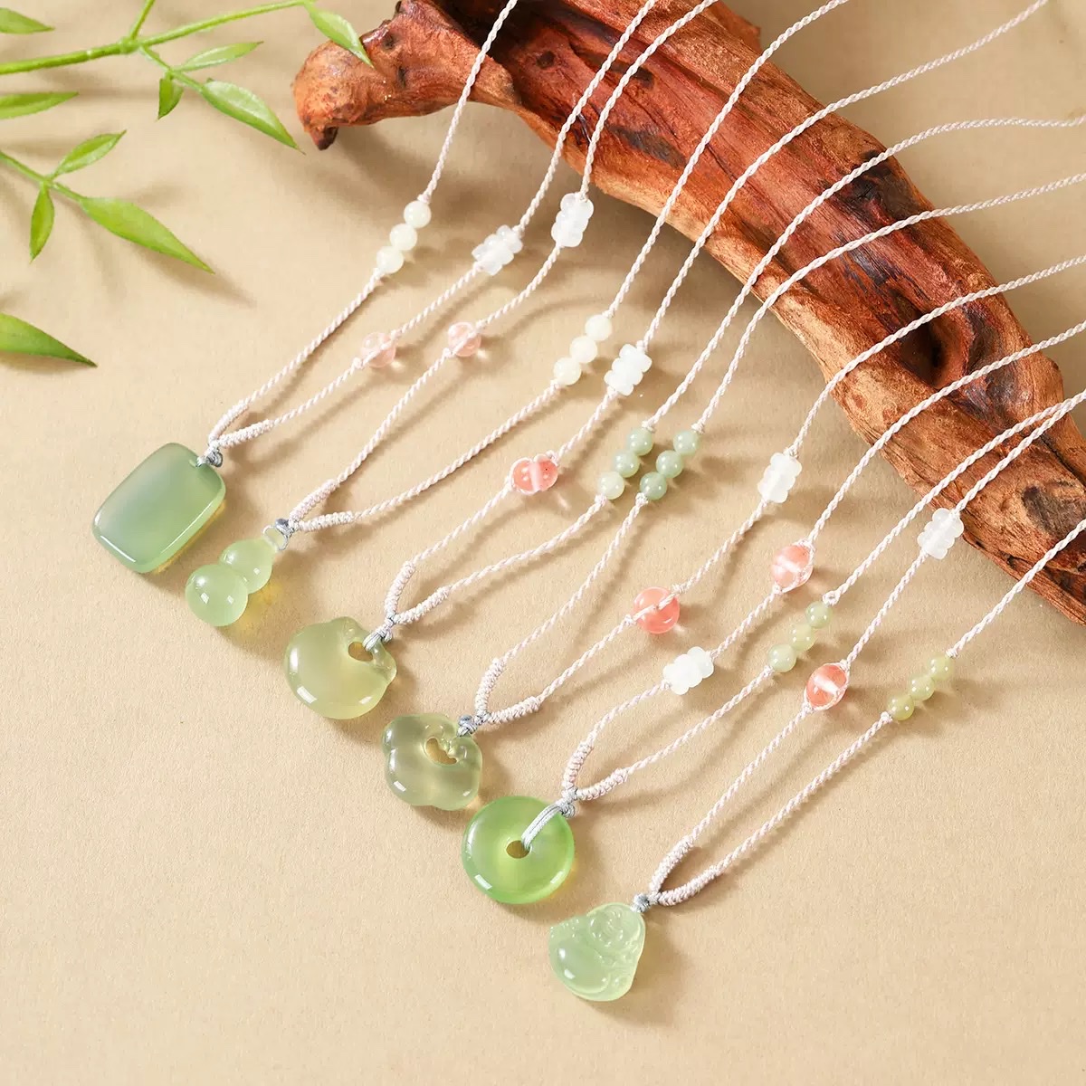 Natural green chalcedony necklace, women's peace pendant, Buddha God gourd Auspicious cloud, retro new Chinese style adjustable braided rope sweater chain