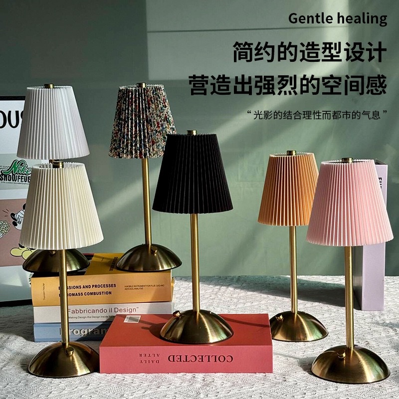Cross-border fabric night light, touch charging table lamp, bar and restaurant atmosphere light, bedroom bedside lamp, creative night light, acrylic night light, night light, night light detail image 2