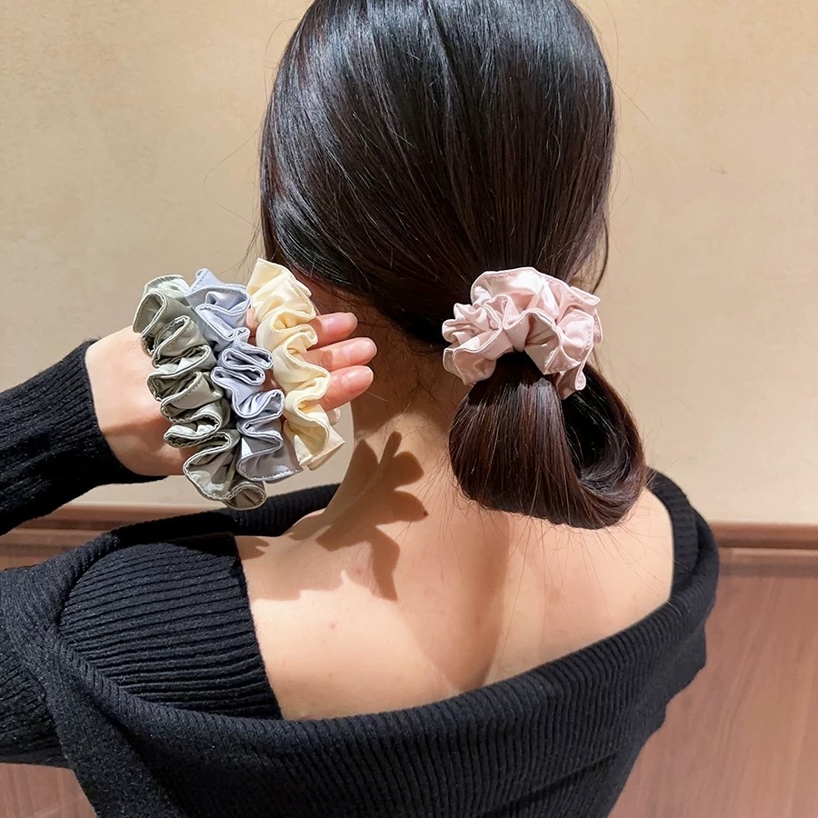 New Korean-style solid color lace black small intestine band, high-elasticity ponytail hair tie, hair tie that won't damage hair, hair band, hair flower accessory, hair tie large intestine hair tie, Korean hair tie, luminous hair tie